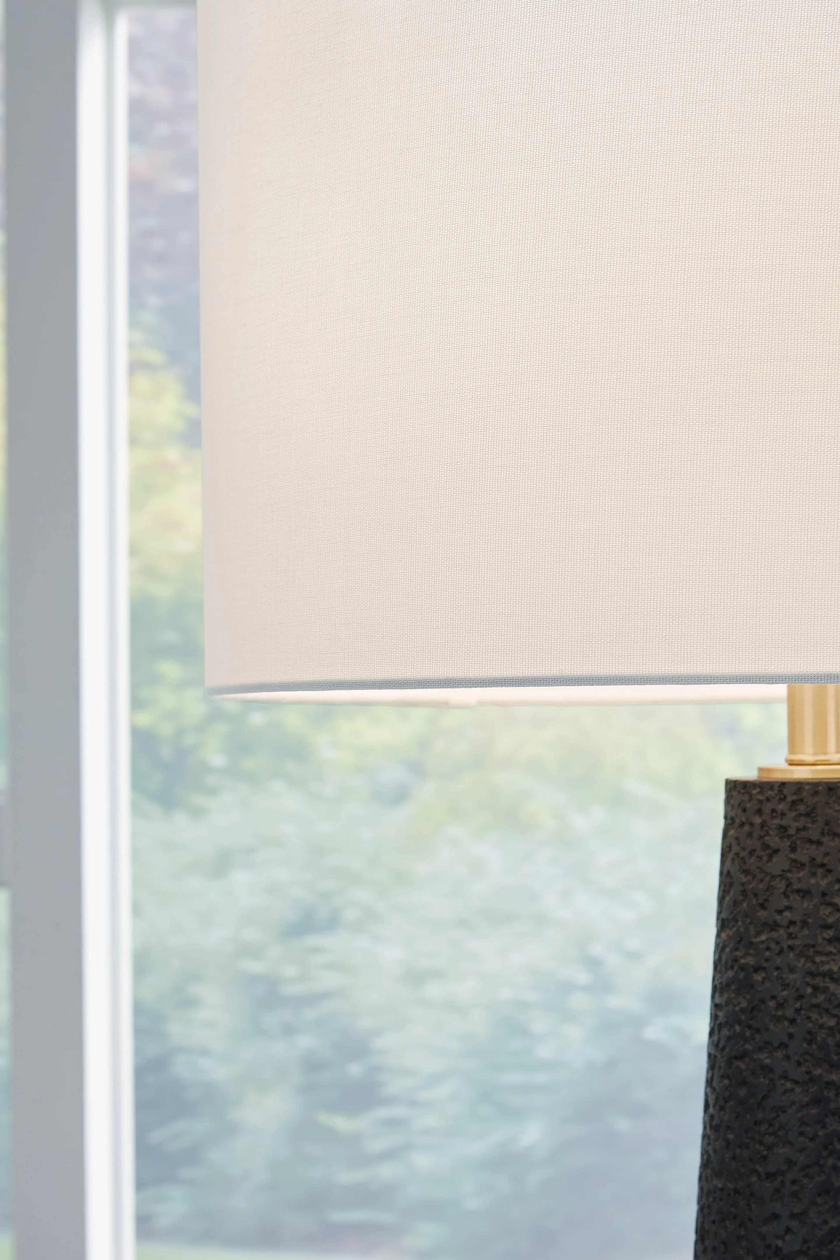 Hallburg Black Floor Lamp - Image 3