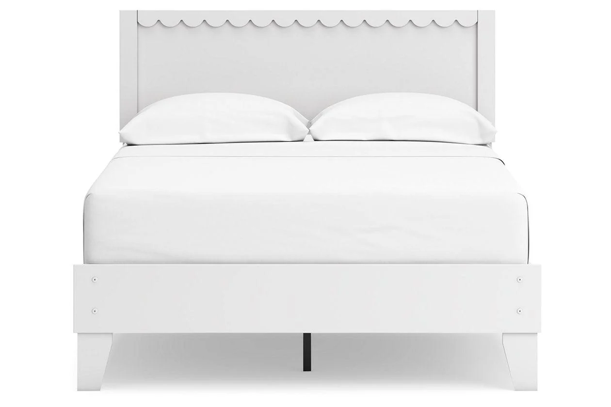 Hallityn White Full Panel Platform Bed - Image 2