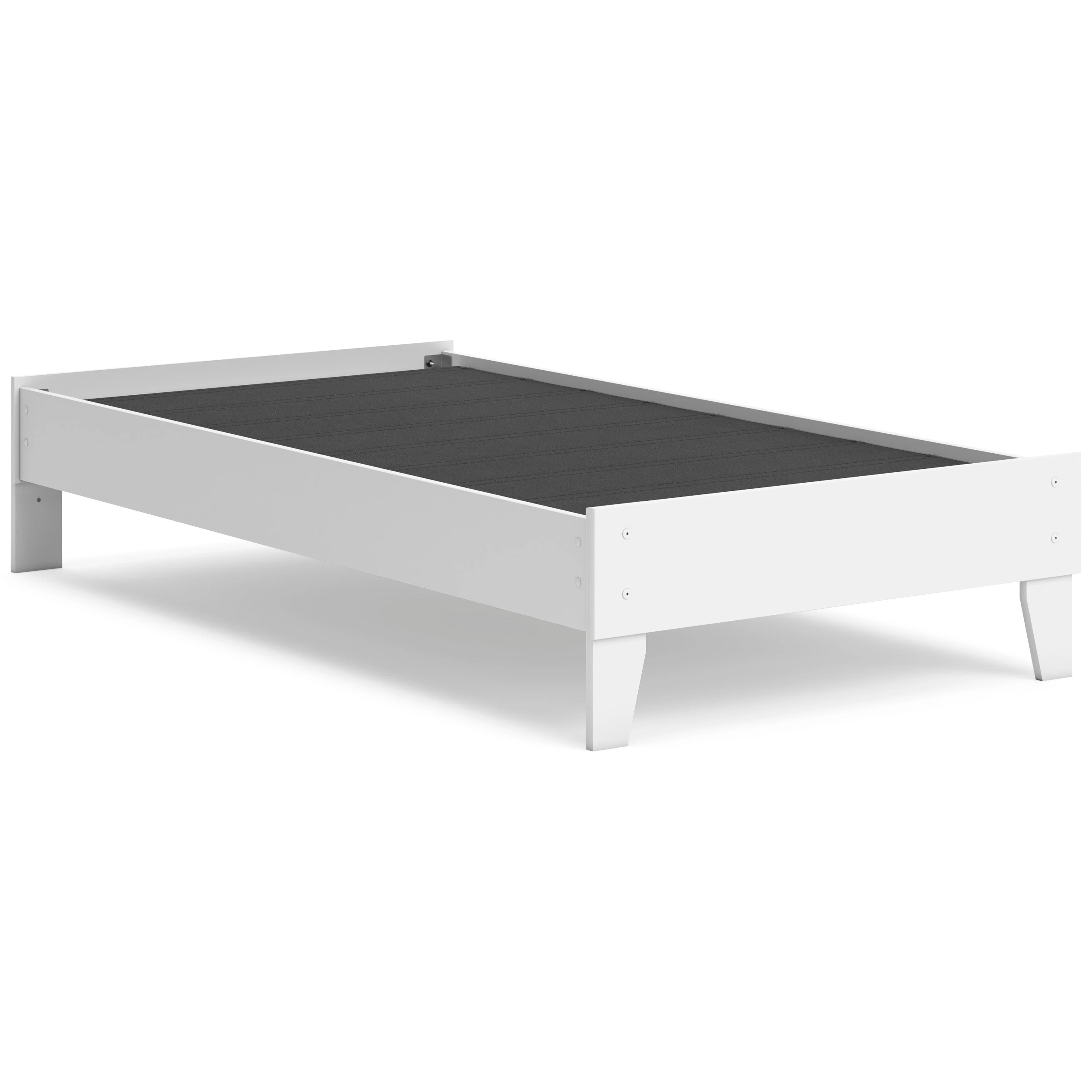 Hallityn White Youth Platform Bedroom Set - Image 4