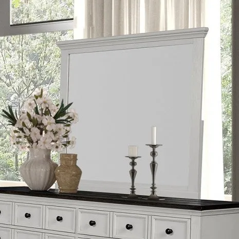 Hampstead White/Dark Brown 4-Piece Queen Bedroom Set - Image 5