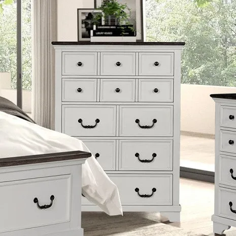Hampstead White/Dark Brown 5-Piece Queen Bedroom Set - Image 6