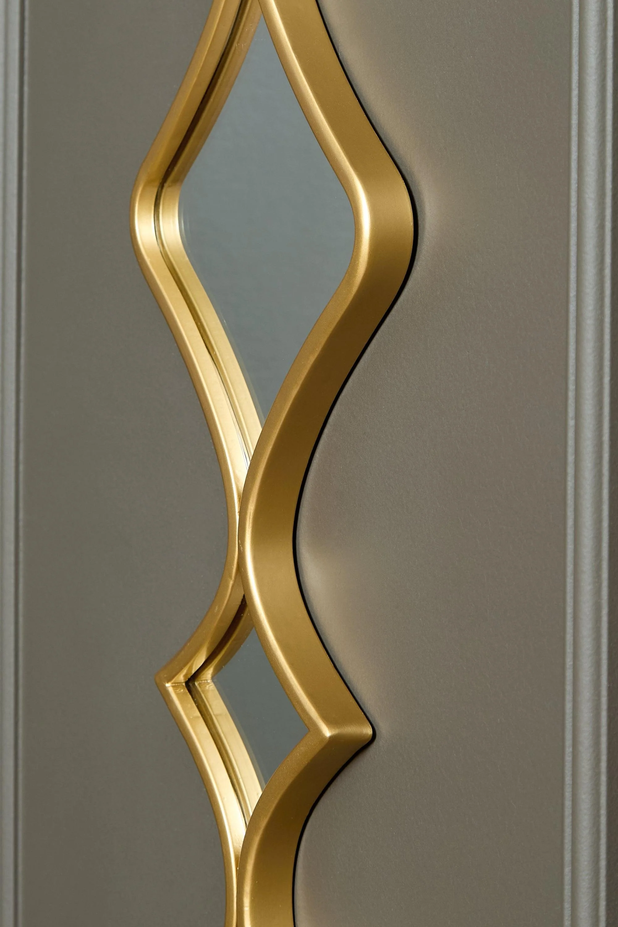 Harriswood Gold Finish Accent Mirror Set (Set of 2) - Image 3