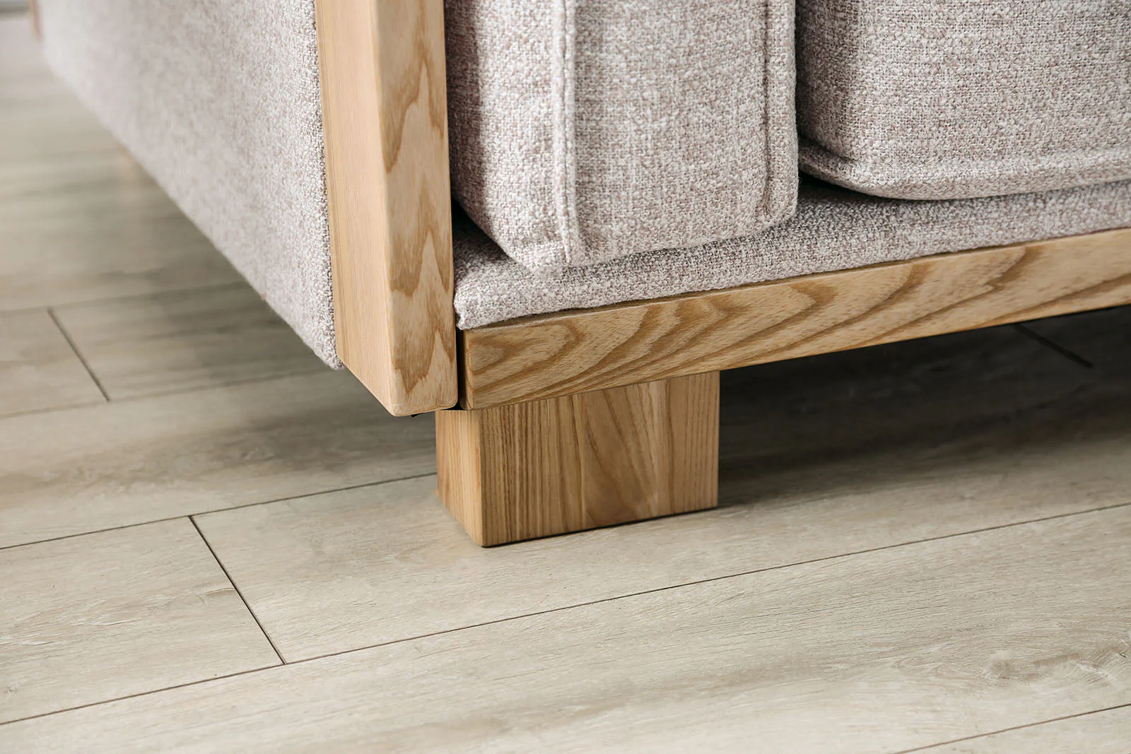 Harstad Light Brown/Natural Sofa & Loveseat - Image 5