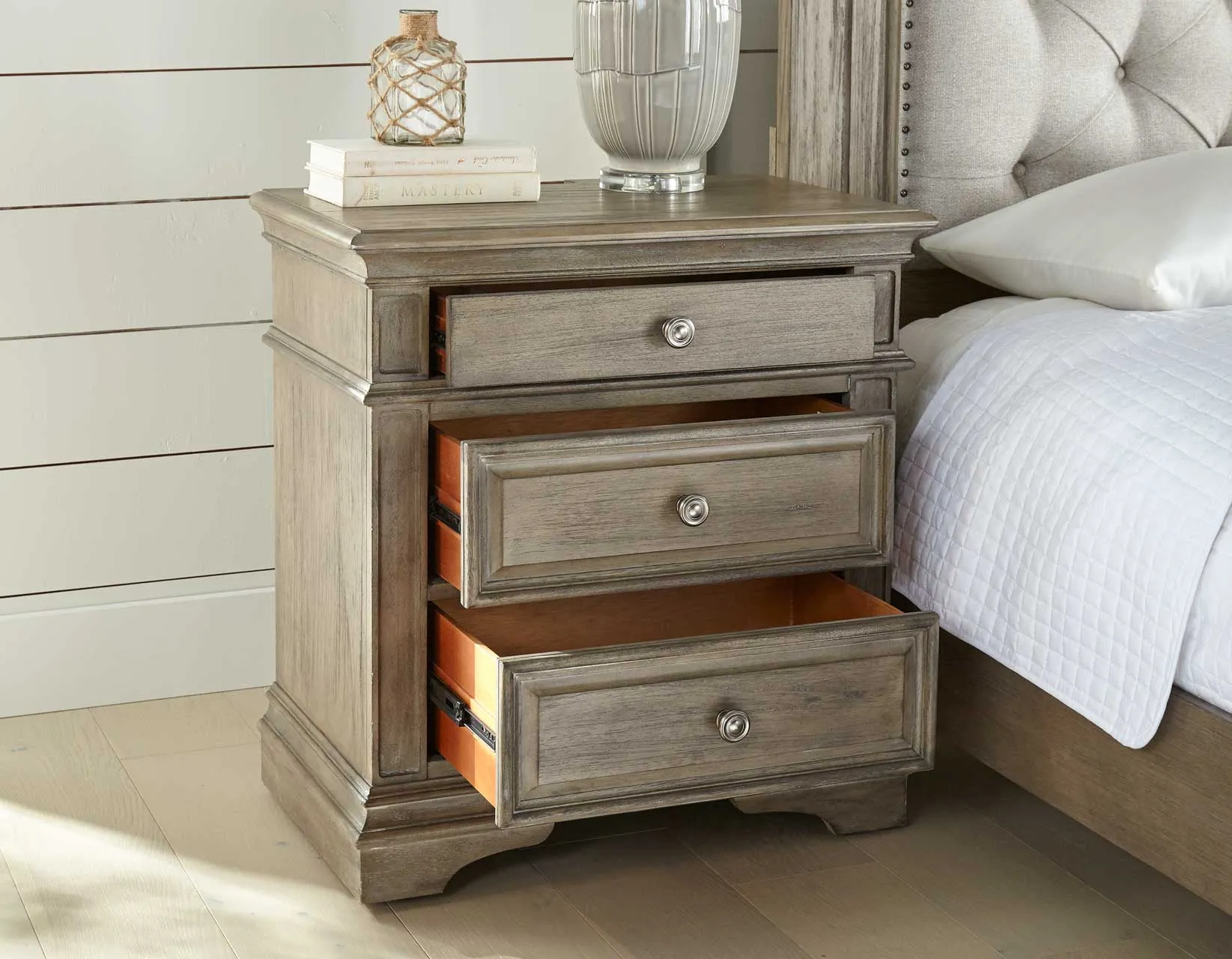 Highland Park Driftwood Bedroom Set - Image 8