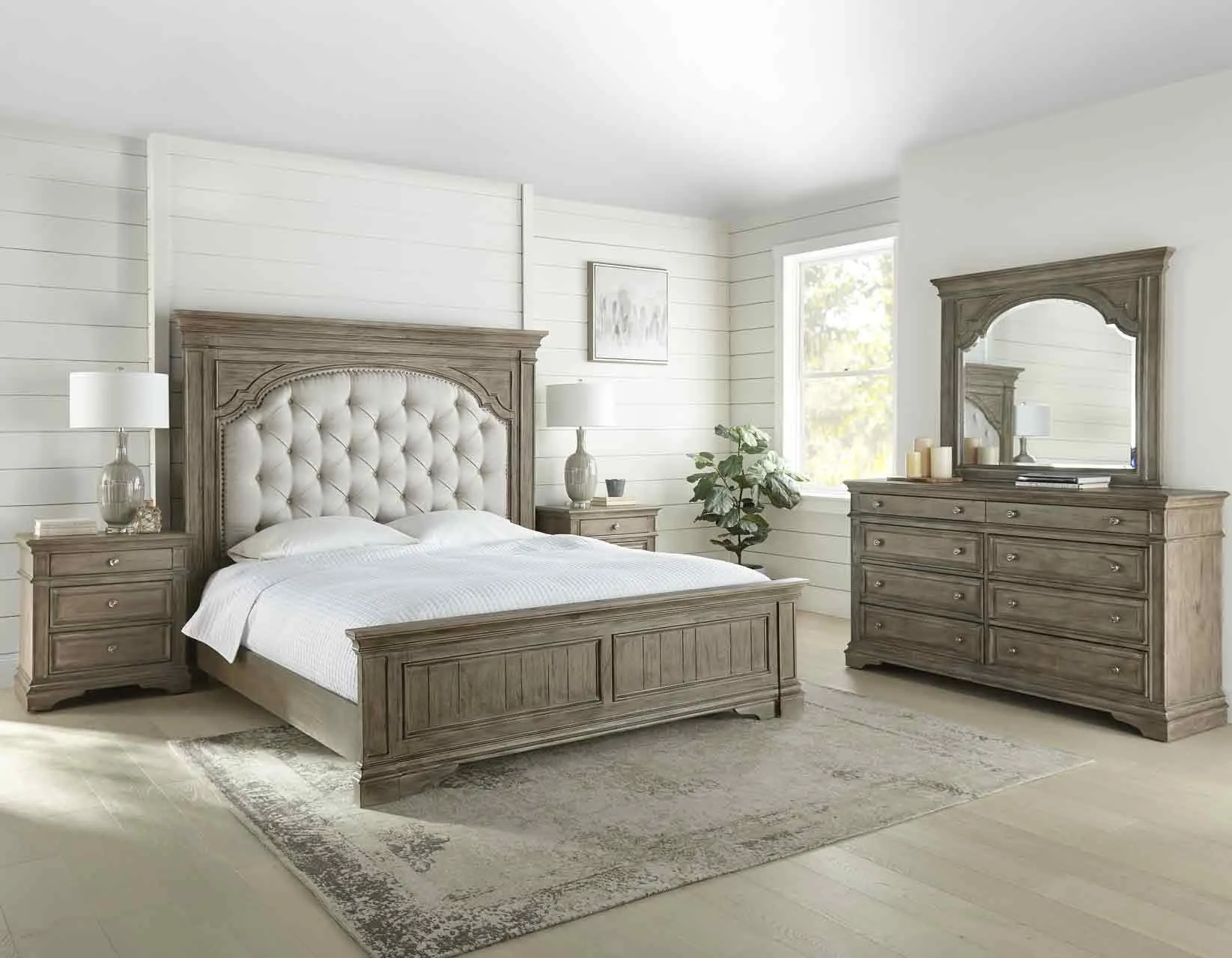 Highland Park Queen Bed, Waxed Driftwood - Image 4