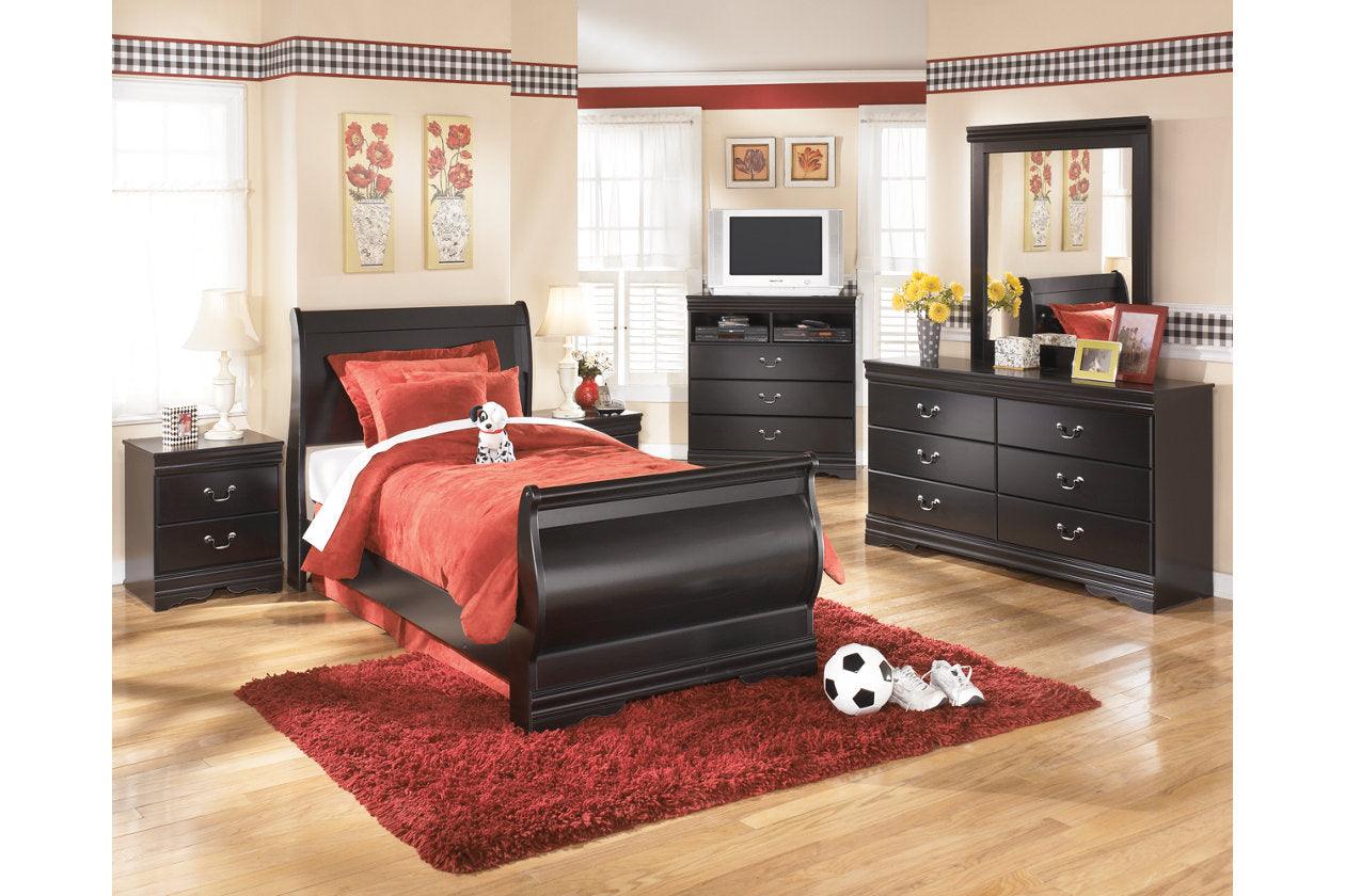 Huey Vineyard Black Dresser - Image 2