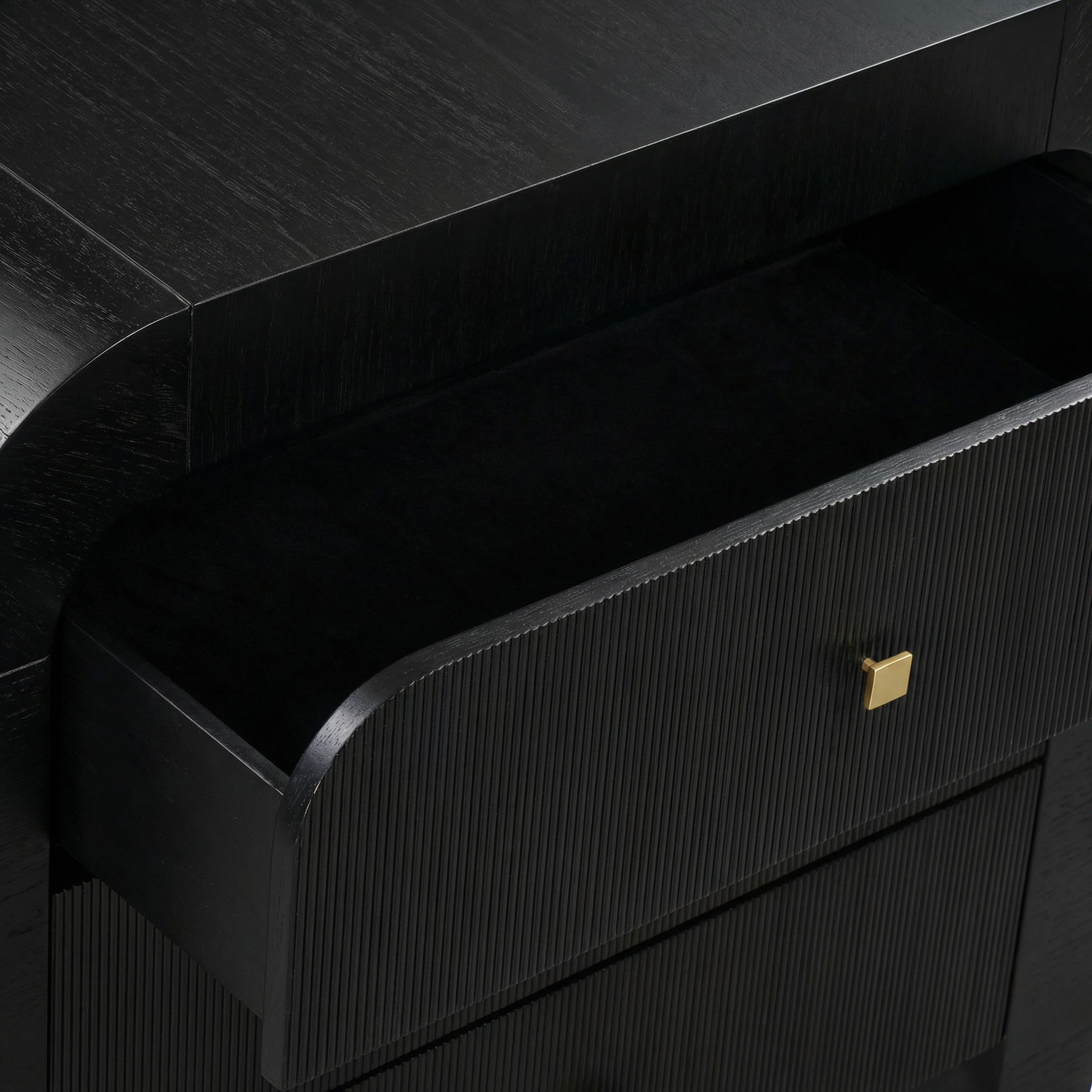 Hump 38" Arched 3-Drawer Bedside Chest - Image 11