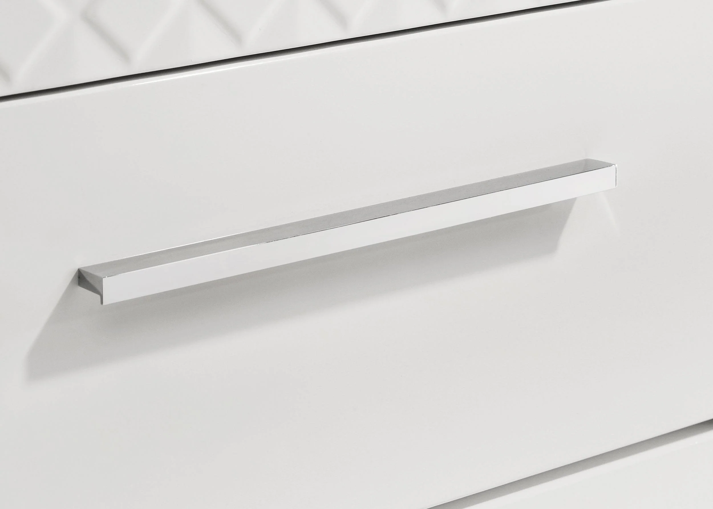 Ives 5-drawer Bedroom Chest of Drawers White High Gloss - Image 10