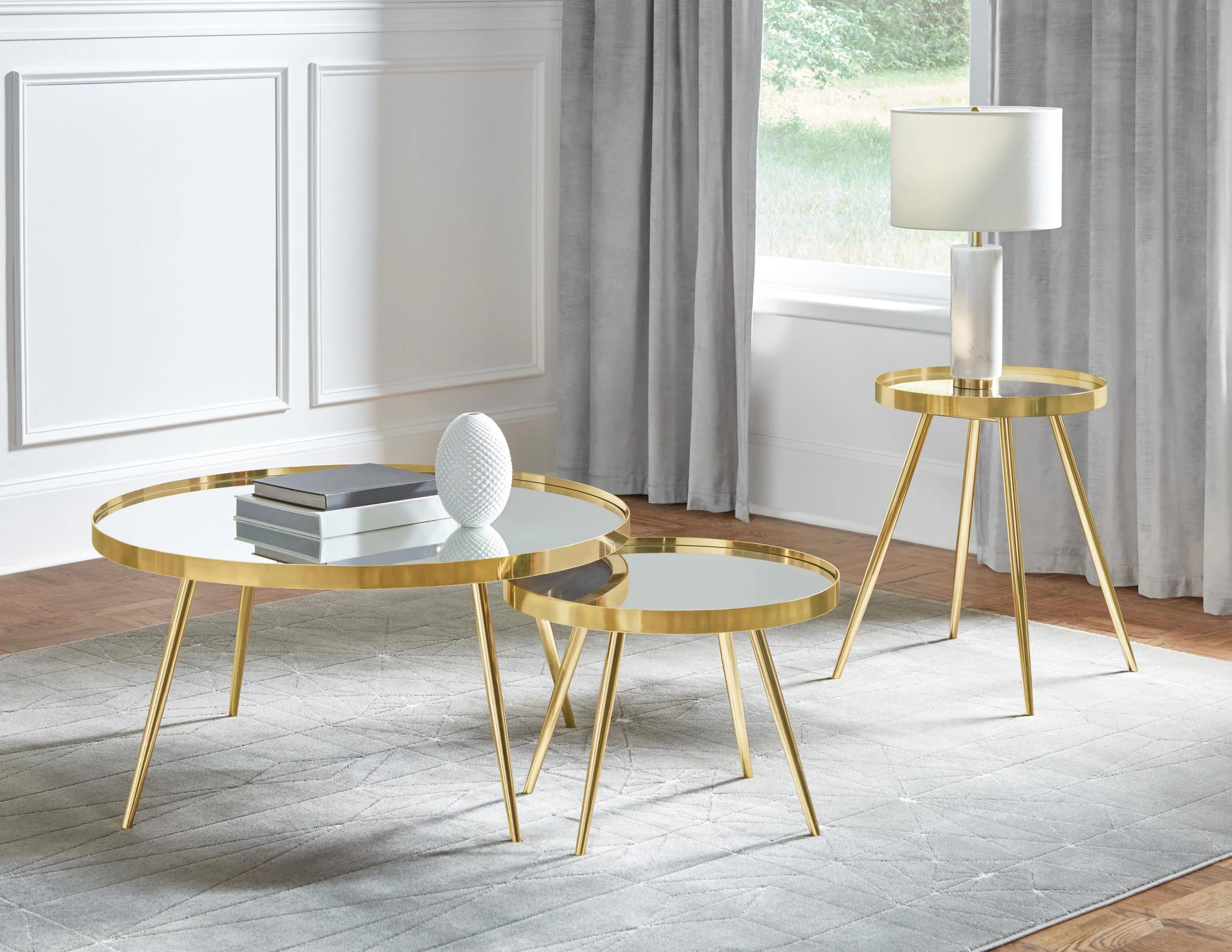 Kaelyn Gold 3-Piece Round Coffee and End Table Set