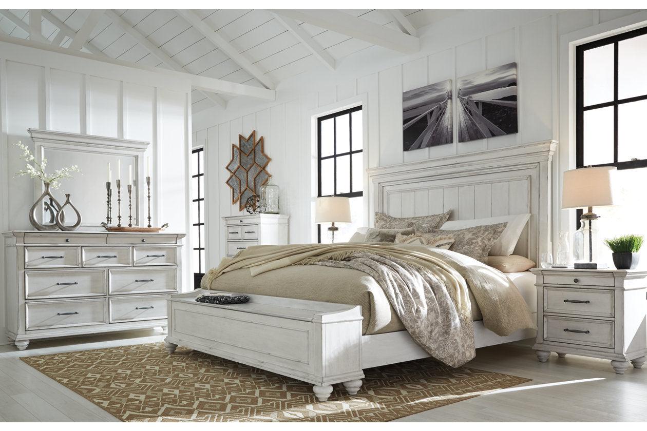 Kanwyn Whitewash Queen Panel Bed with Storage Bench - Image 9