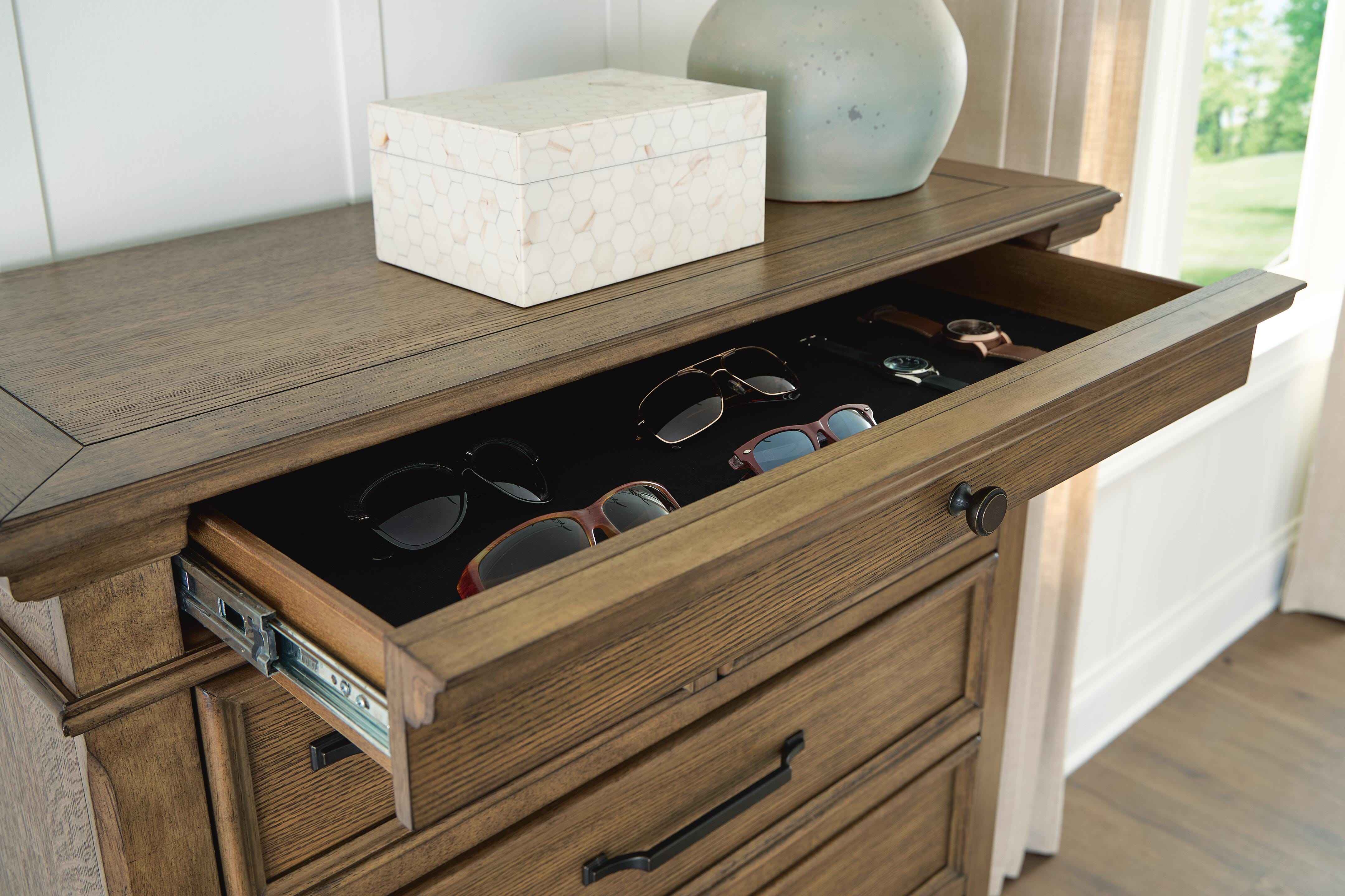 Karallin Medium Brown Chest of Drawers - Image 5