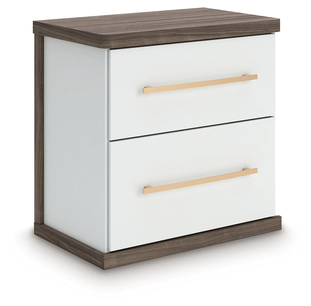 Kendanport White/Brown Queen Upholstered Bed, Dresser and Nightstand - Image 18