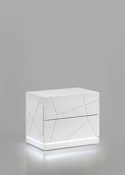Lana White Platform Bedroom Set - Image 5