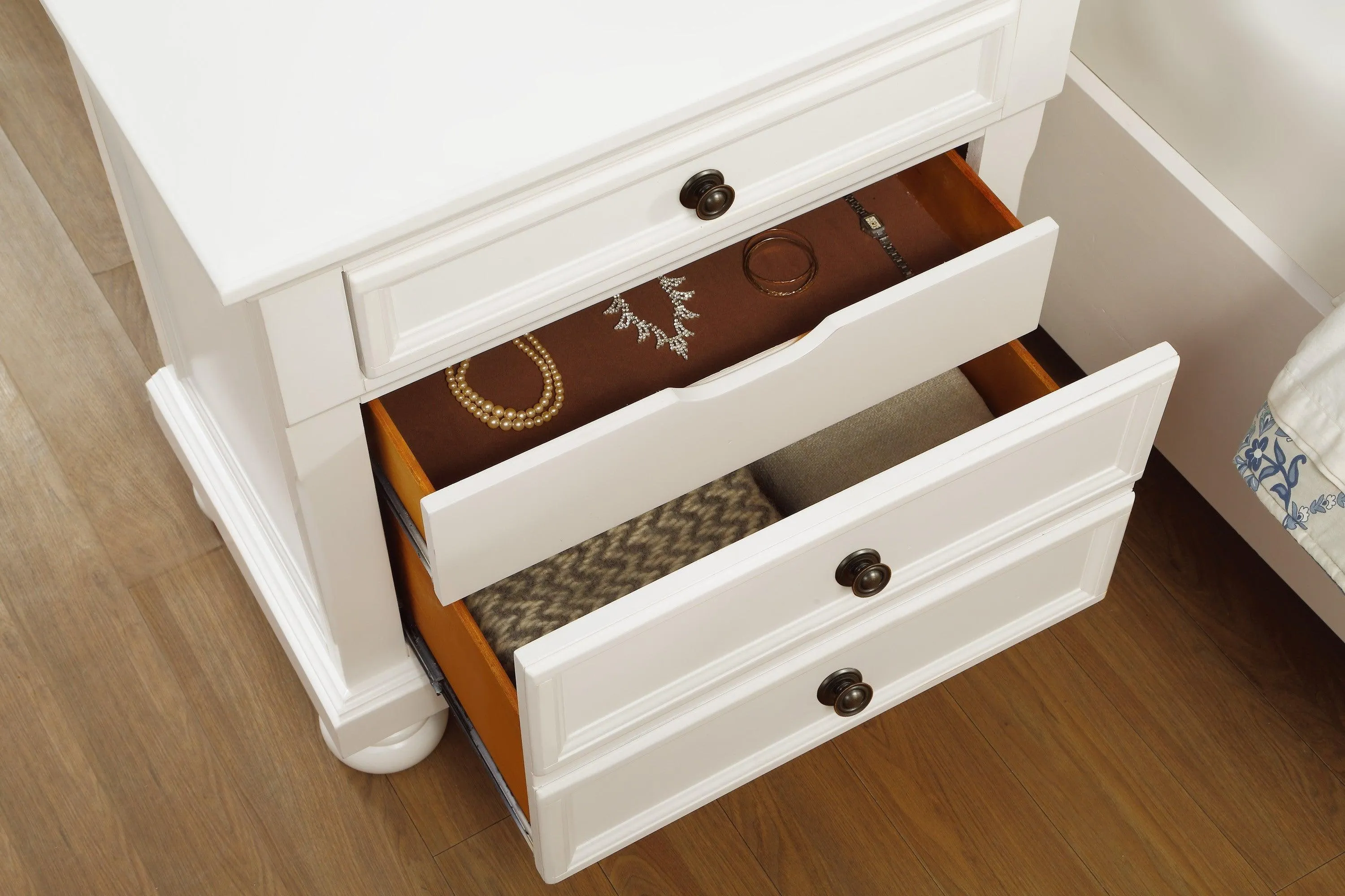 Laurelin White Nightstand - Image 5