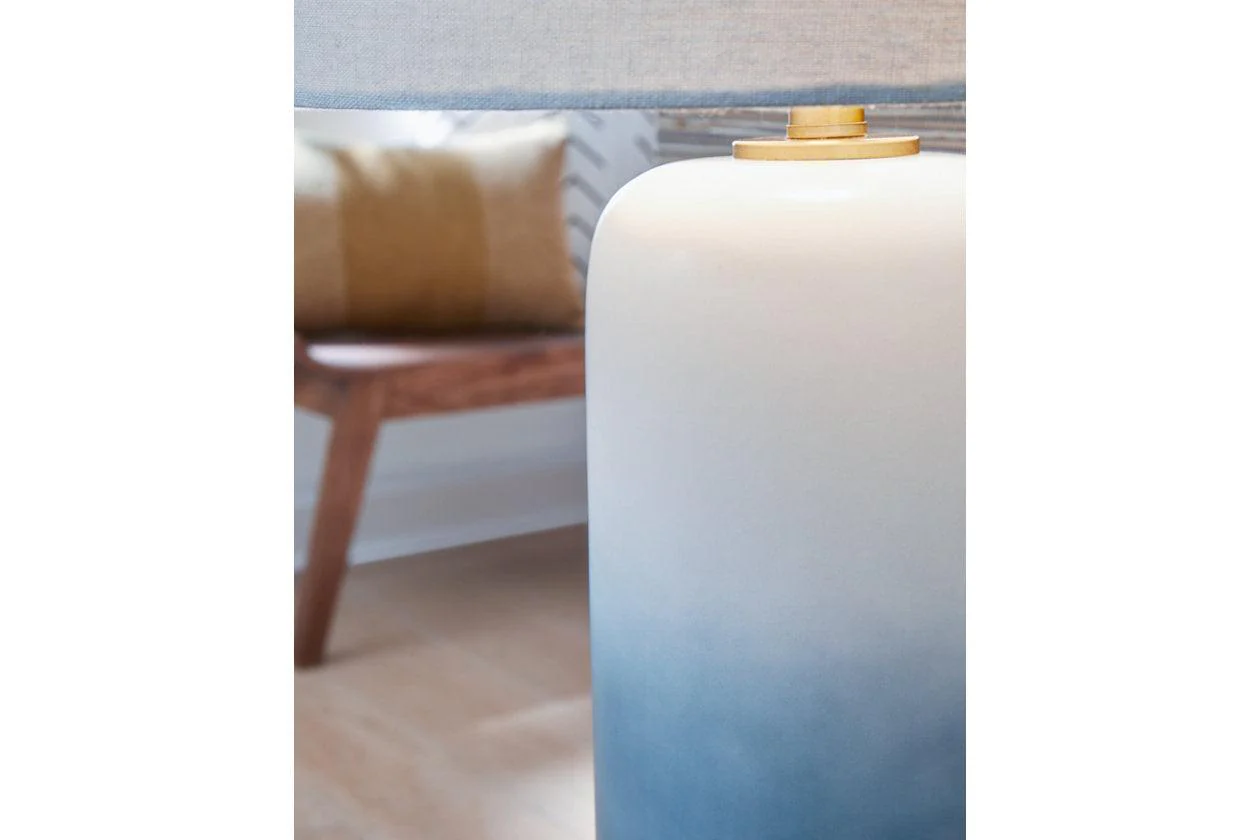 Lemrich White/Teal Table Lamp - Image 3
