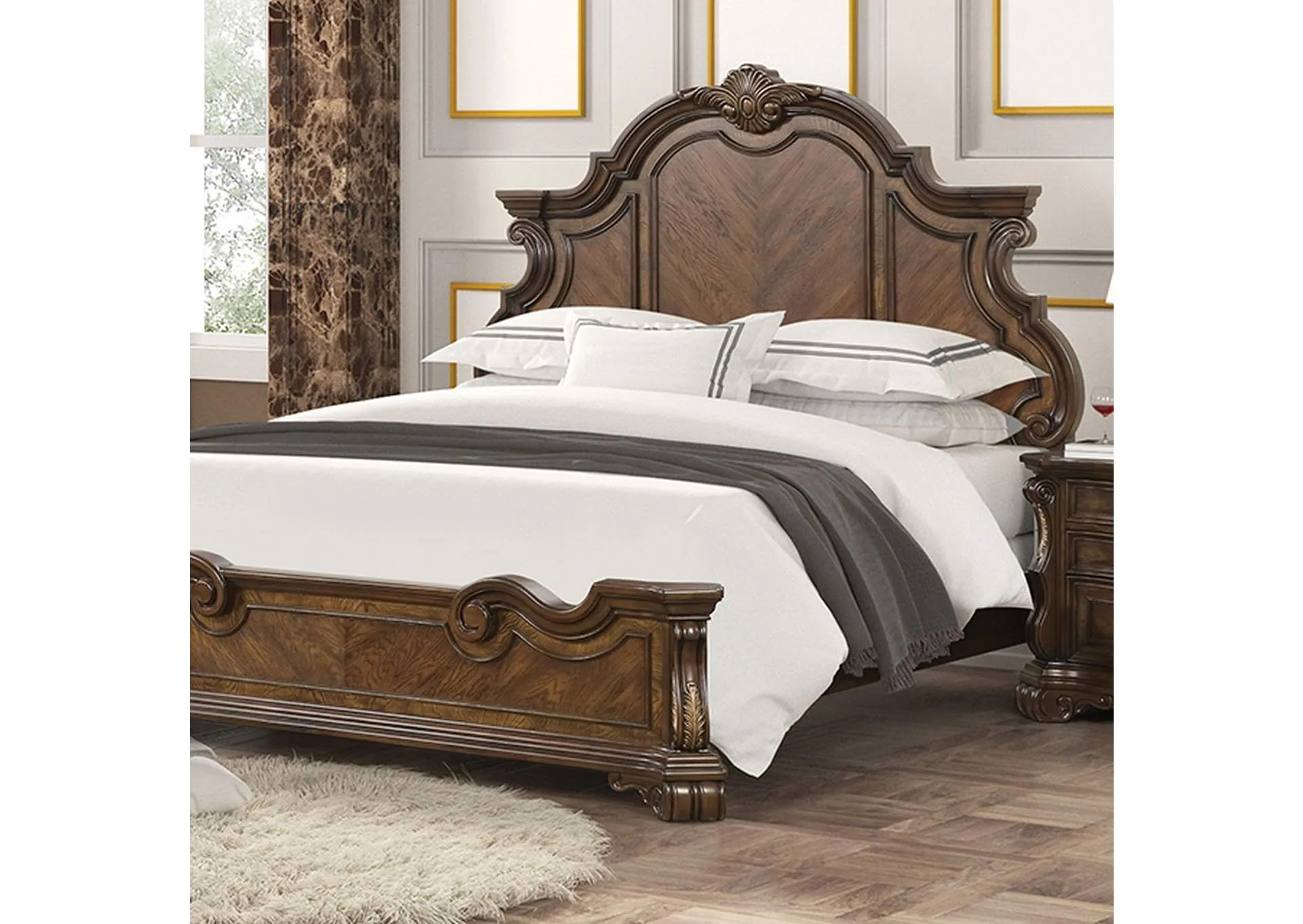 Leovanni Dark Brown Bombay Queen Bed