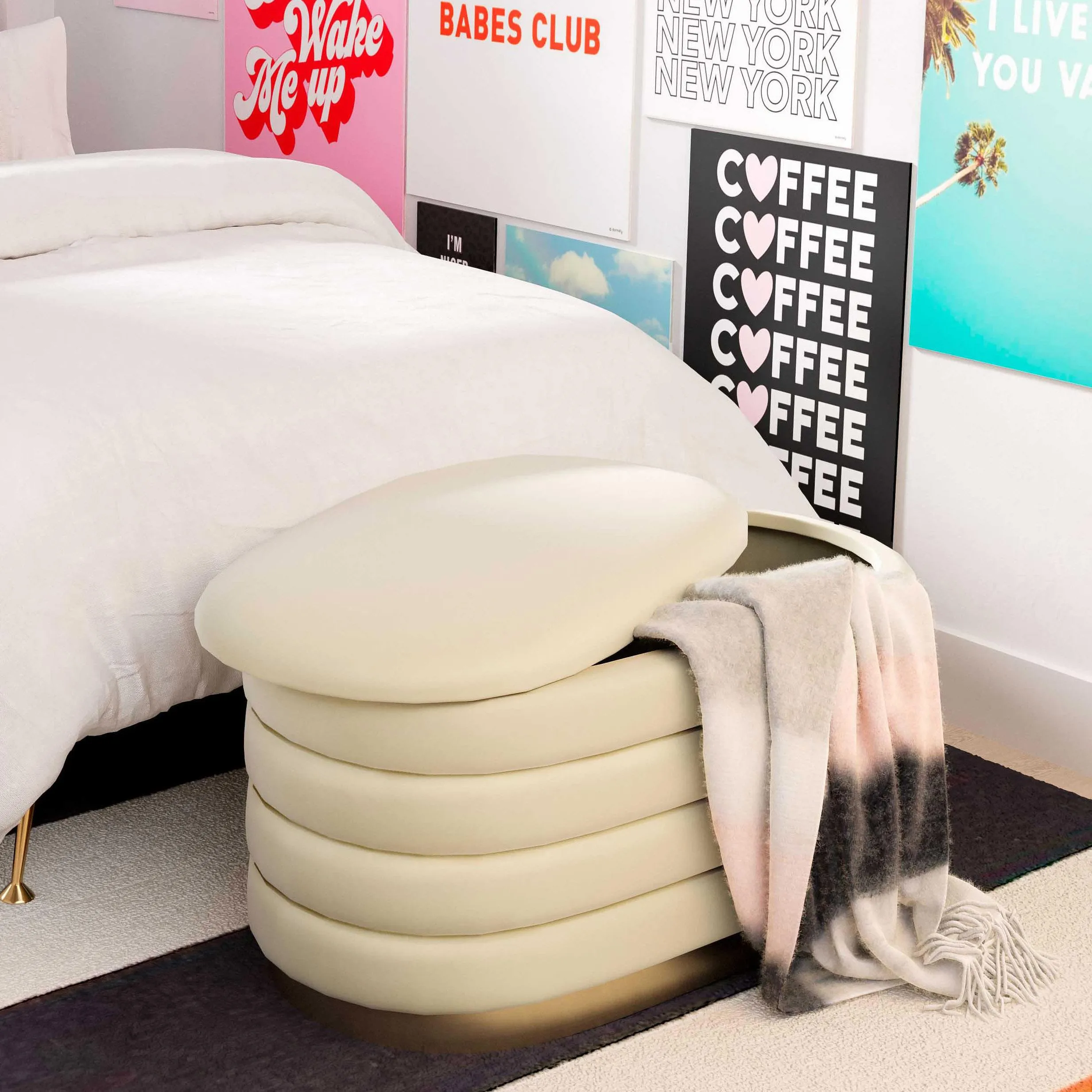 Lillian Velvet Storage Bench - Image 27