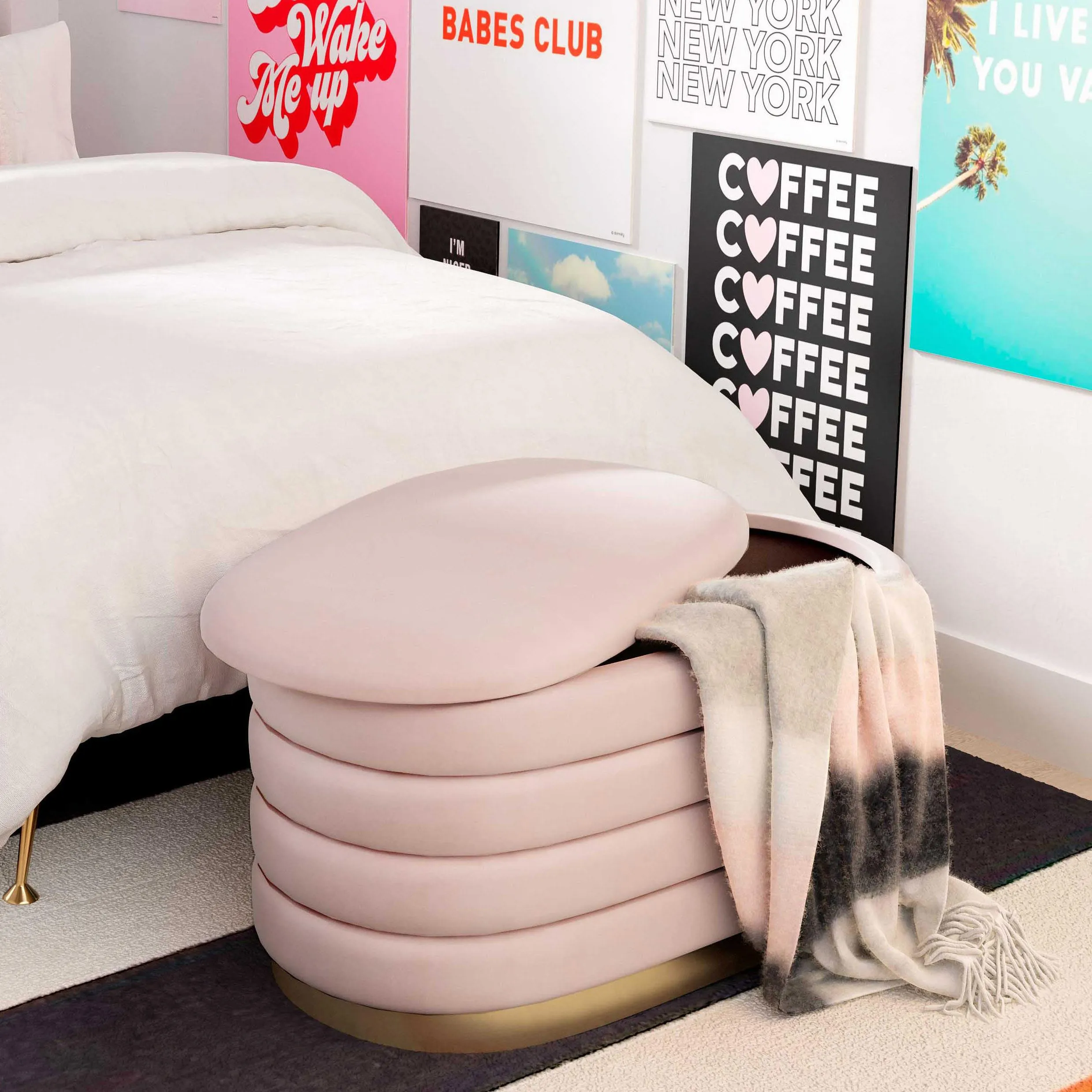 Lillian Velvet Storage Bench - Image 9