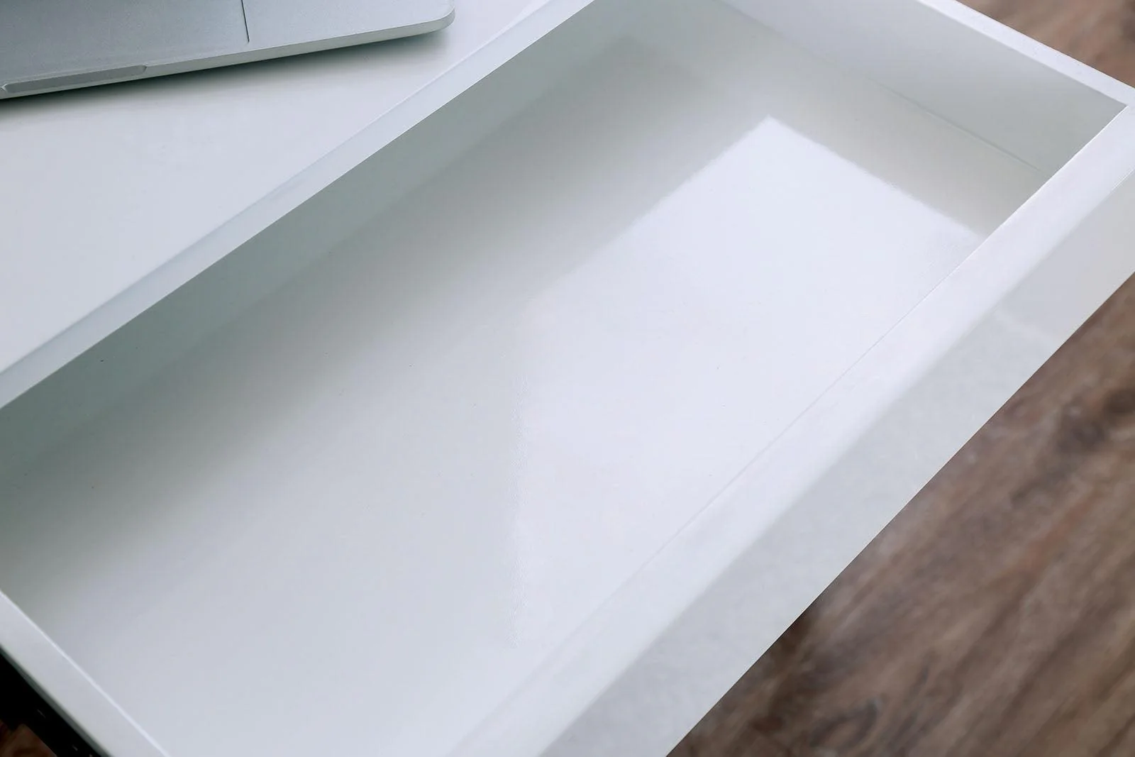 Loke White/Chrome Desk - Image 2