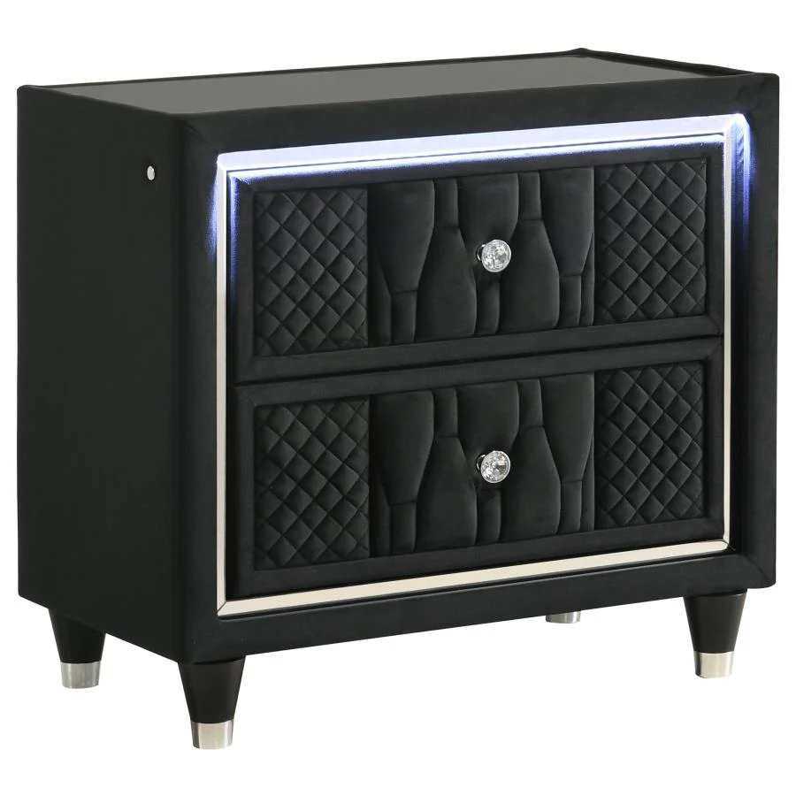 Lorient Black/Silver 4-Piece Queen Bedroom Set - Image 5