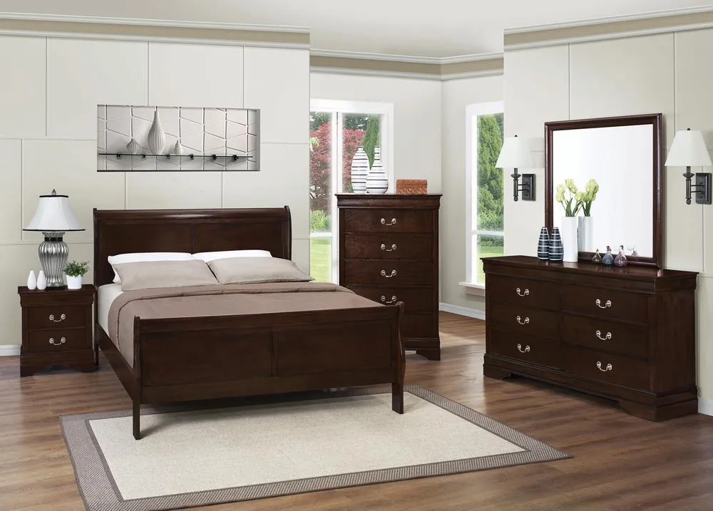 Louis Philippe Cappuccino Full Panel Sleigh Bed - Image 3