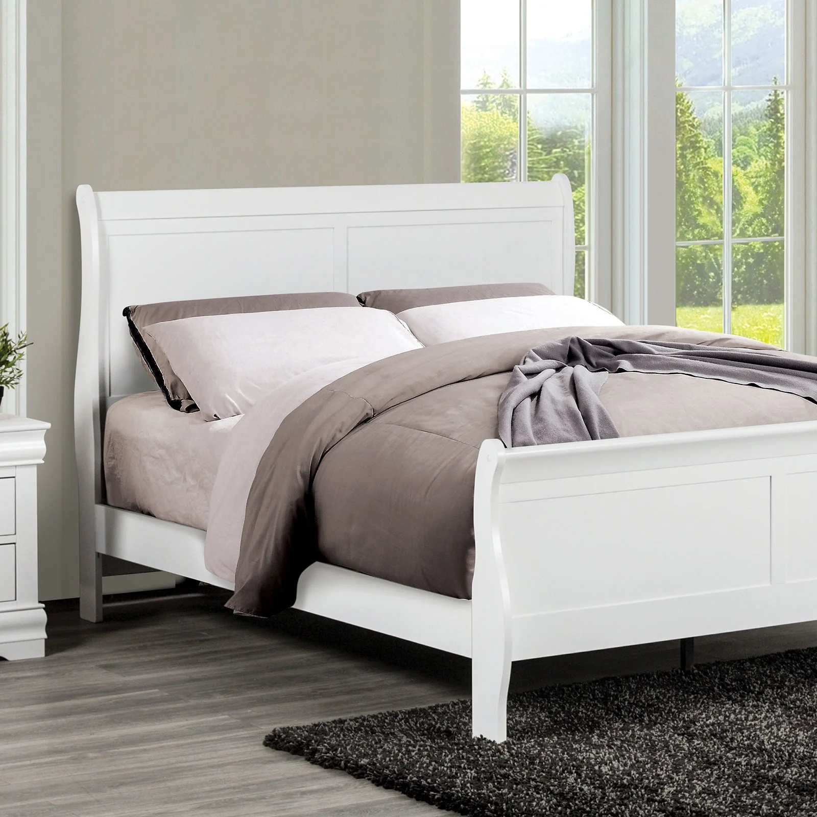 Louis Philippe White Queen Bed
