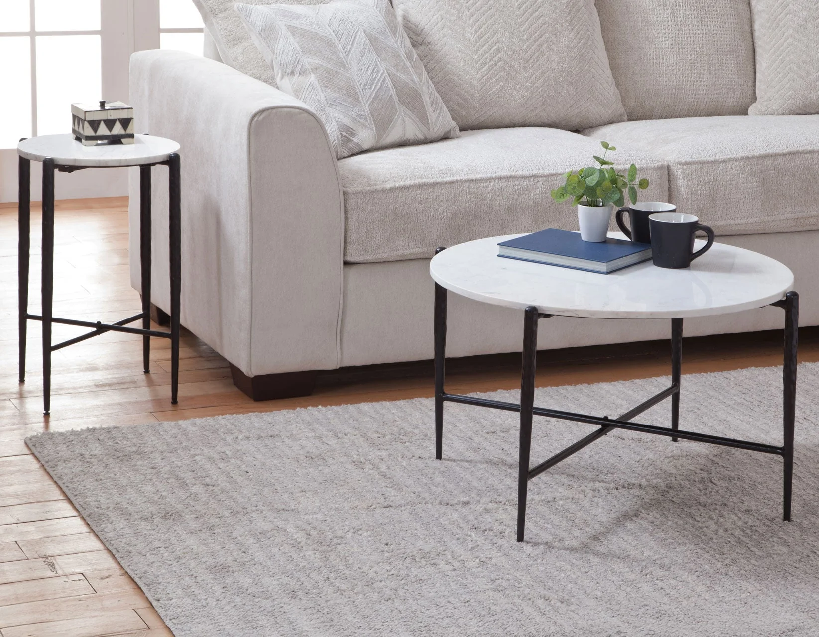 Loxie White 16″ Round Solid Marble Top End Table - Image 4