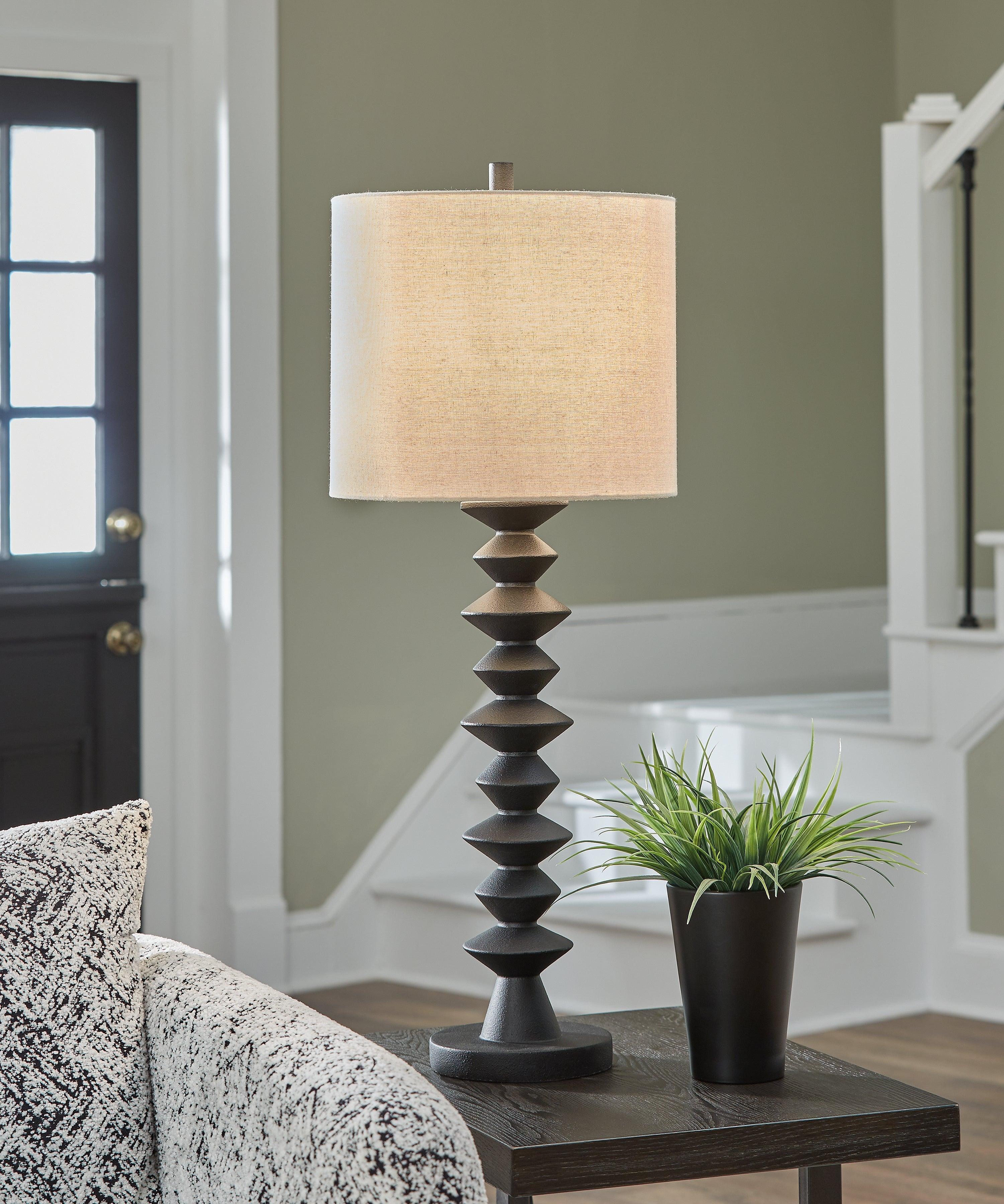 Luanndon Black Buffet Lamp - Image 6