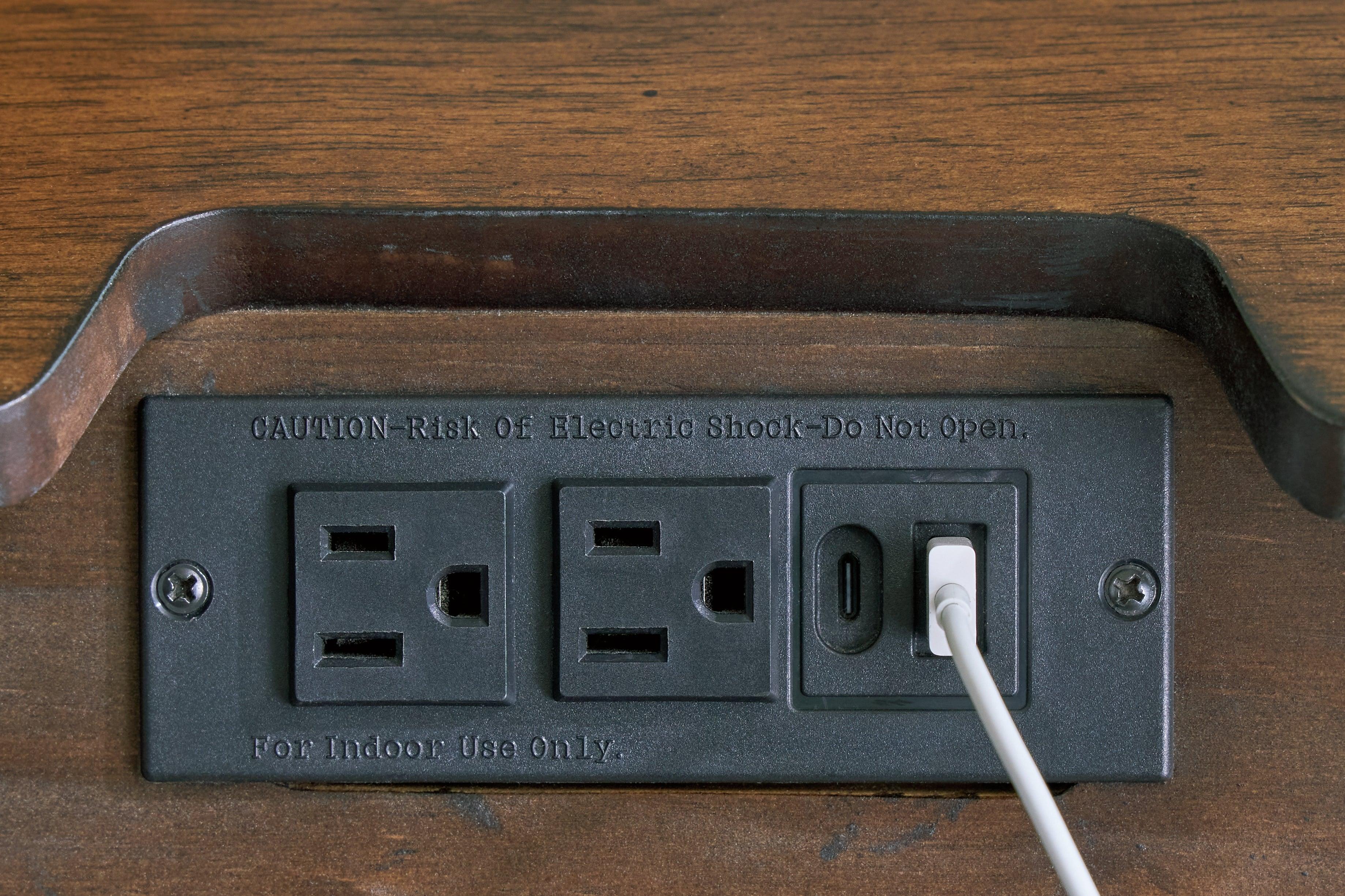 Lyncott Brown Nightstand - Image 7