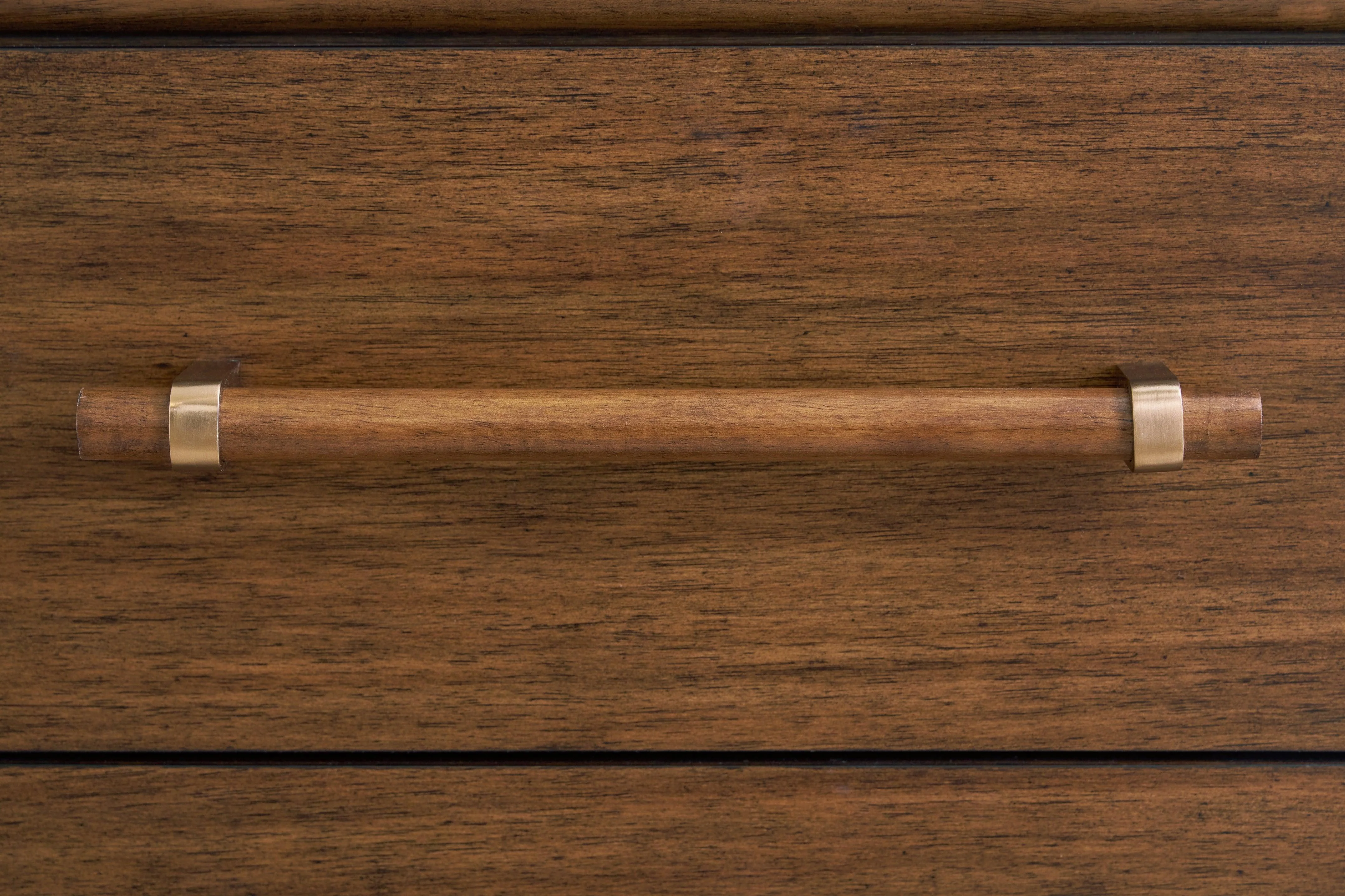 Lyncott Brown Nightstand - Image 8