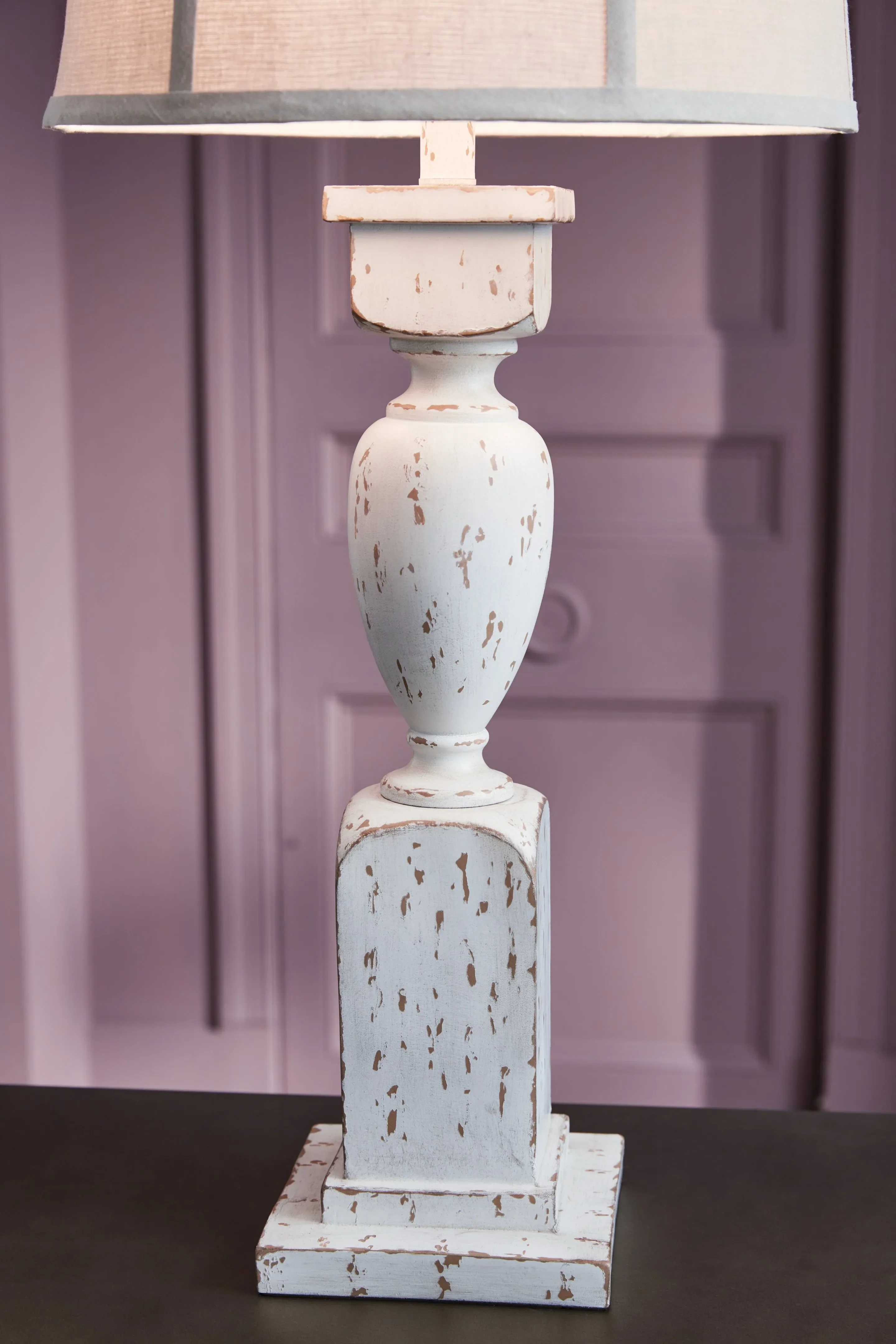 Madsbrook Antique White Table Lamp - Image 3