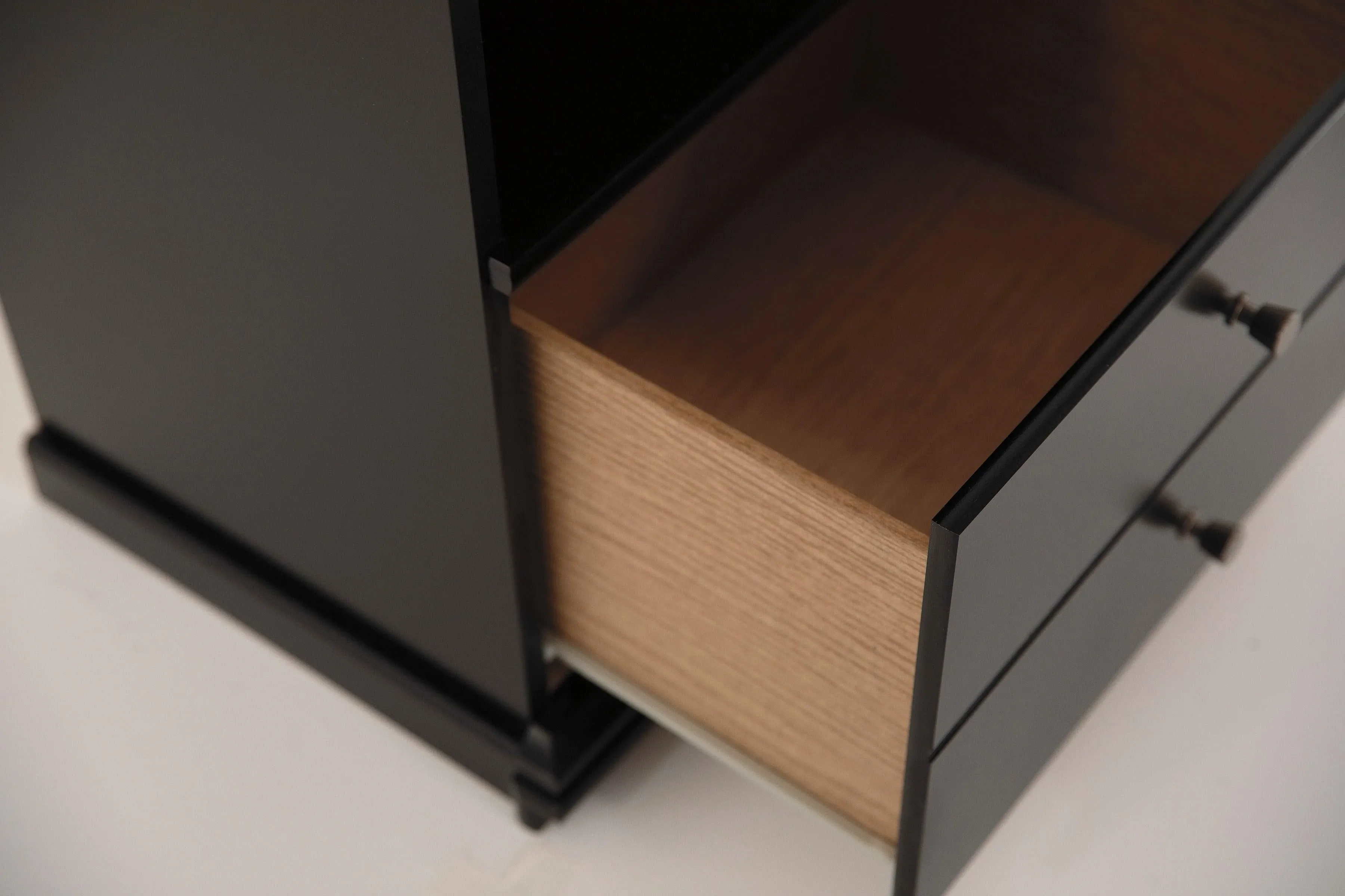 Maribel Black Nightstand - Image 2