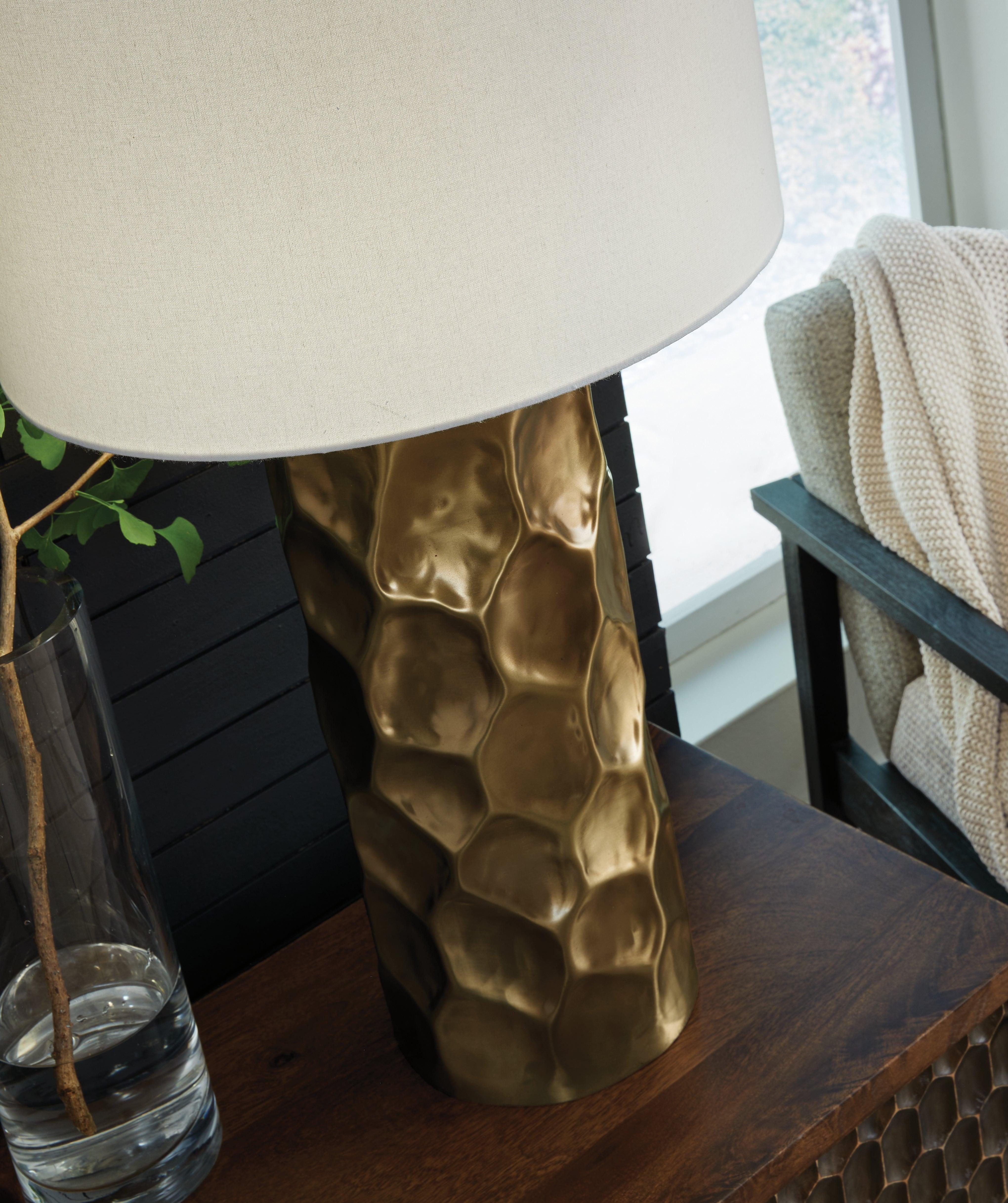 Marshawn Gold Finish Table Lamp - Image 3