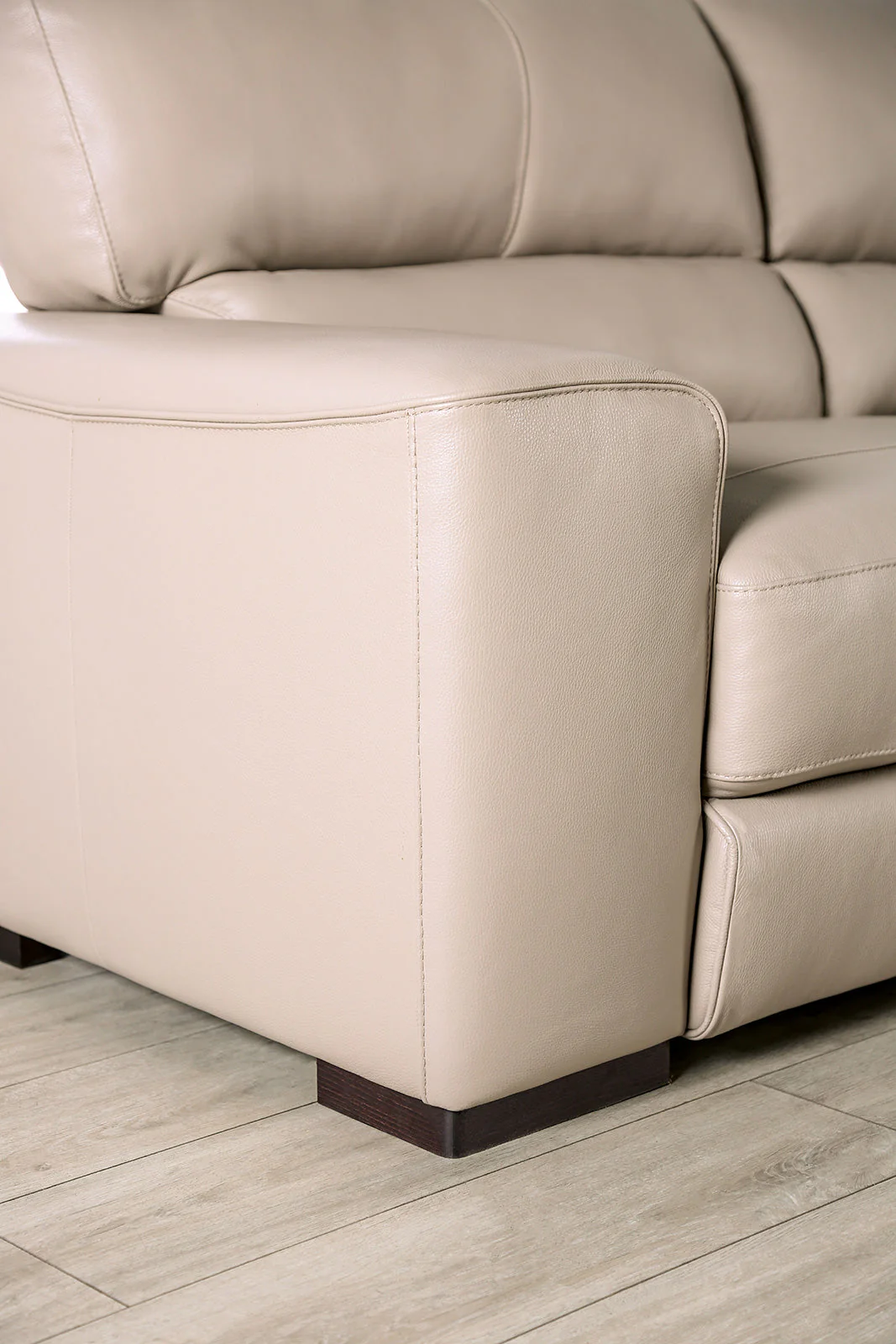 Marsicano Taupe Real Italian Leather Living Room Set - Image 4