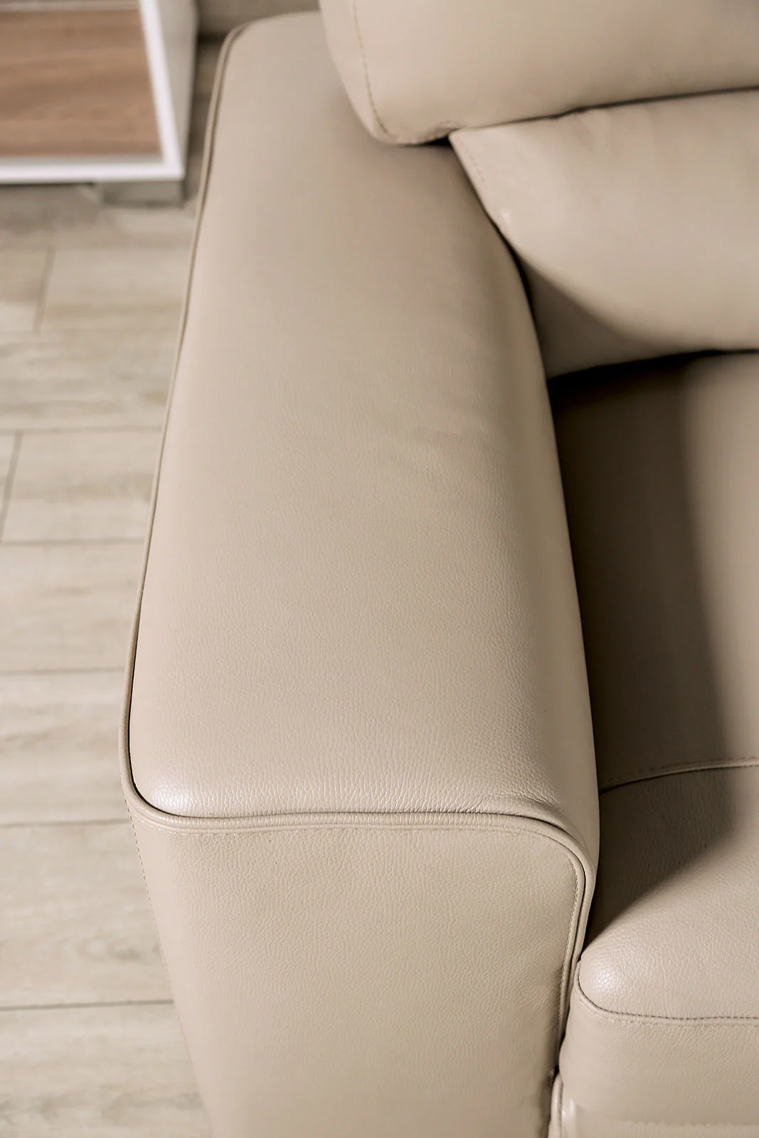 Marsicano Taupe Real Italian Leather Living Room Set - Image 9