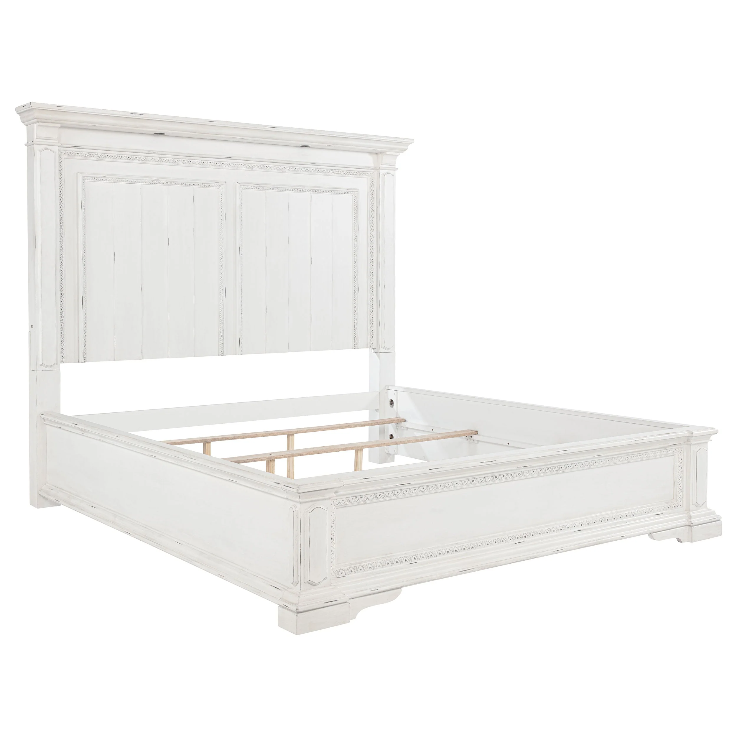 McKinney Vintage White 5-piece California King Bedroom Set - Image 3