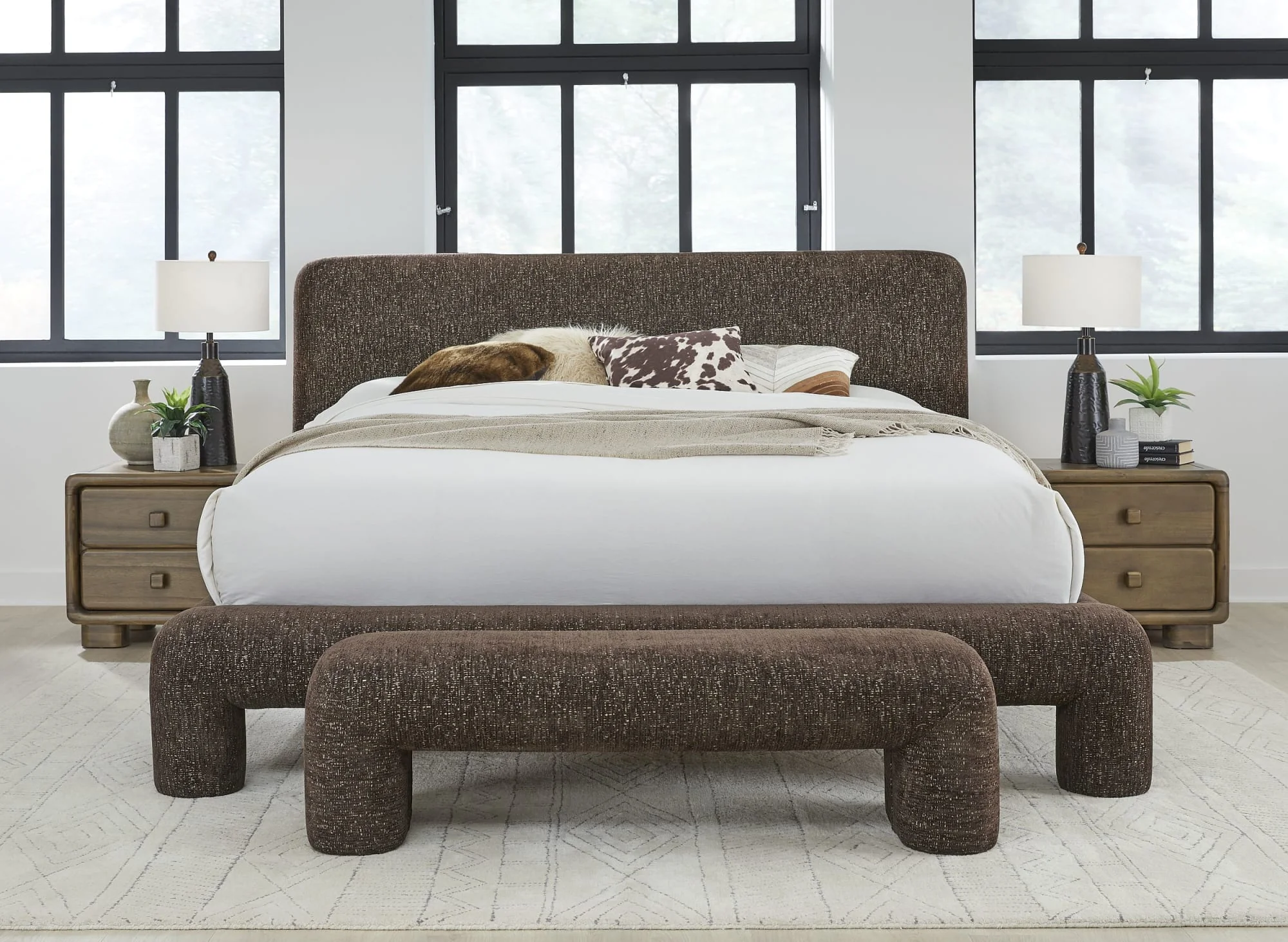 Mocoa Mongoose King Fully Upholstered Platform Bed - Image 3