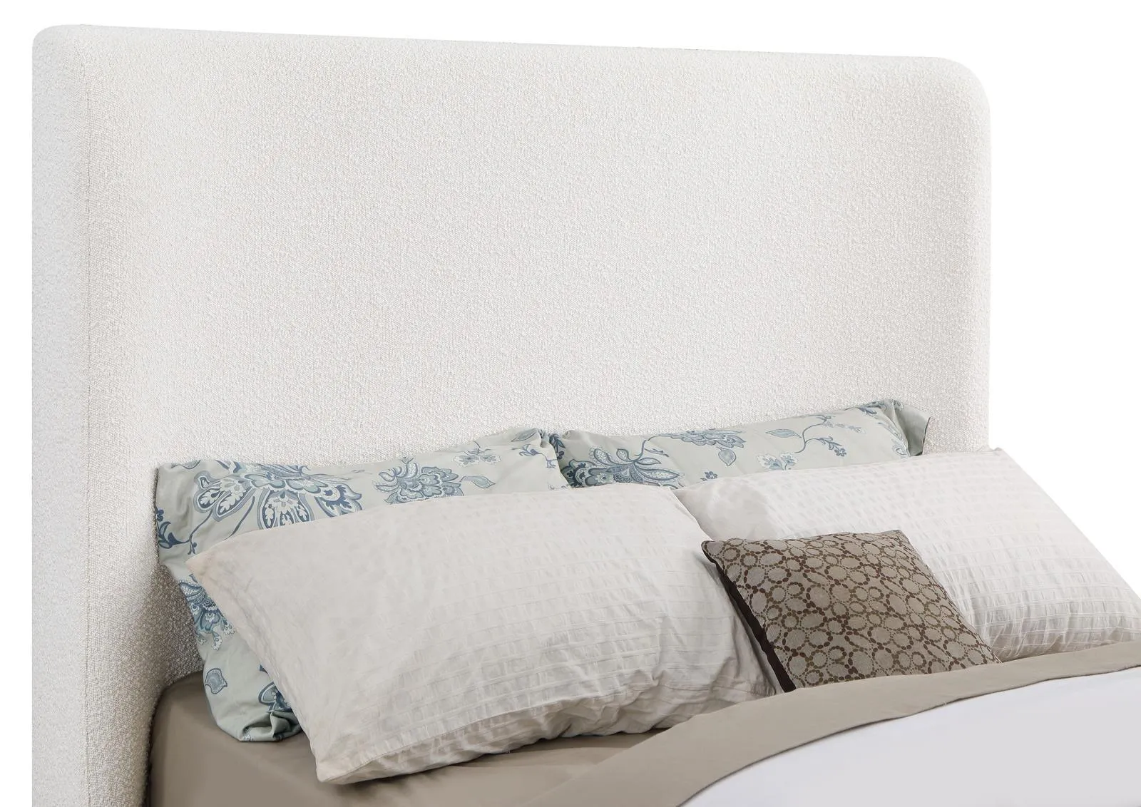 Nala Cream Upholstered Queen Wingback Platform Sleigh Bed - Image 5