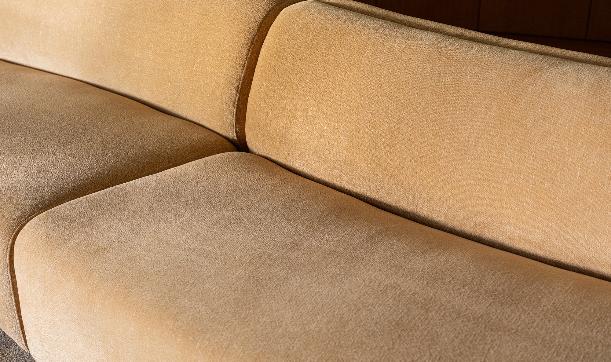 Naomi Concave Sofa Golden Yellow - Image 3