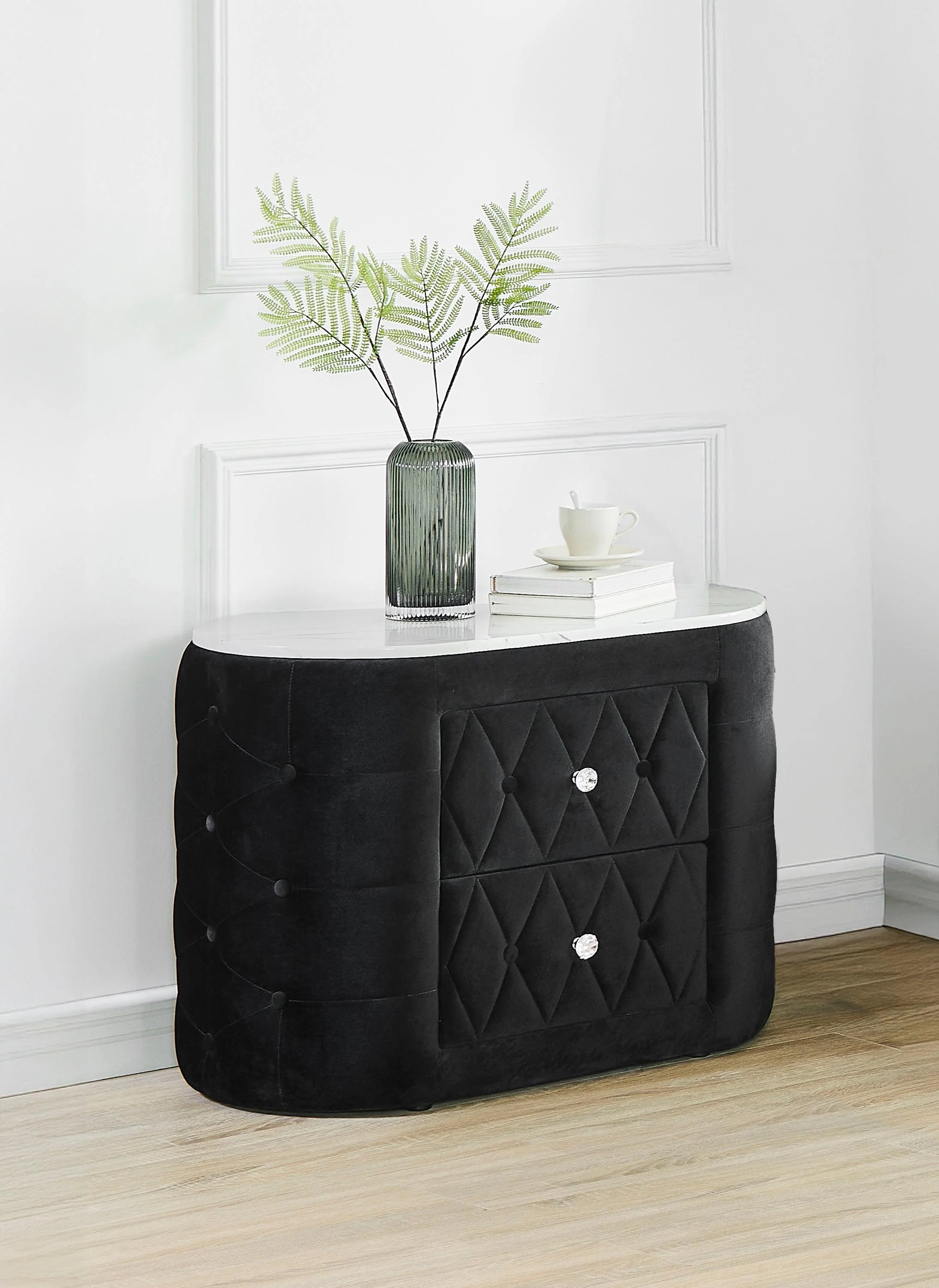 Natalia Black Upholstered Bedroom Set with TV Lift - Image 6