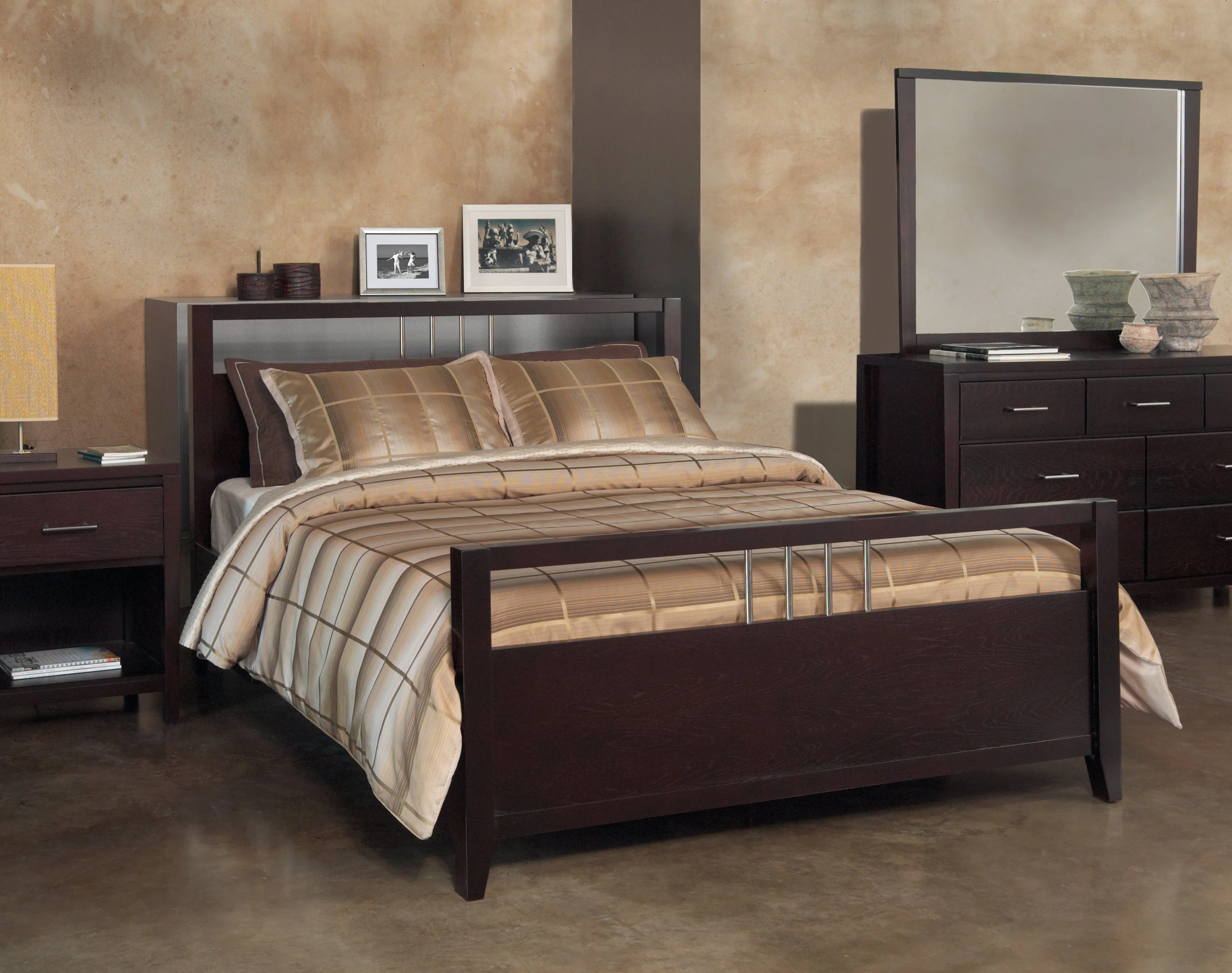 Nevis California King Platform Storage Bed in Espresso - Image 3