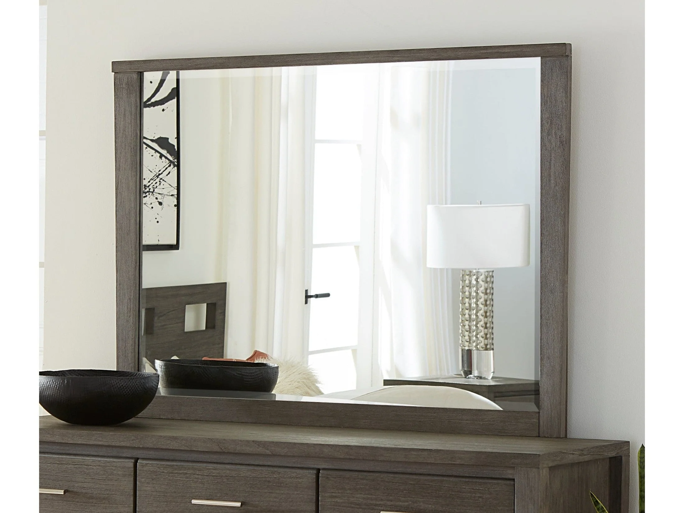 Nevis Dresser Mirror in Sharkskin