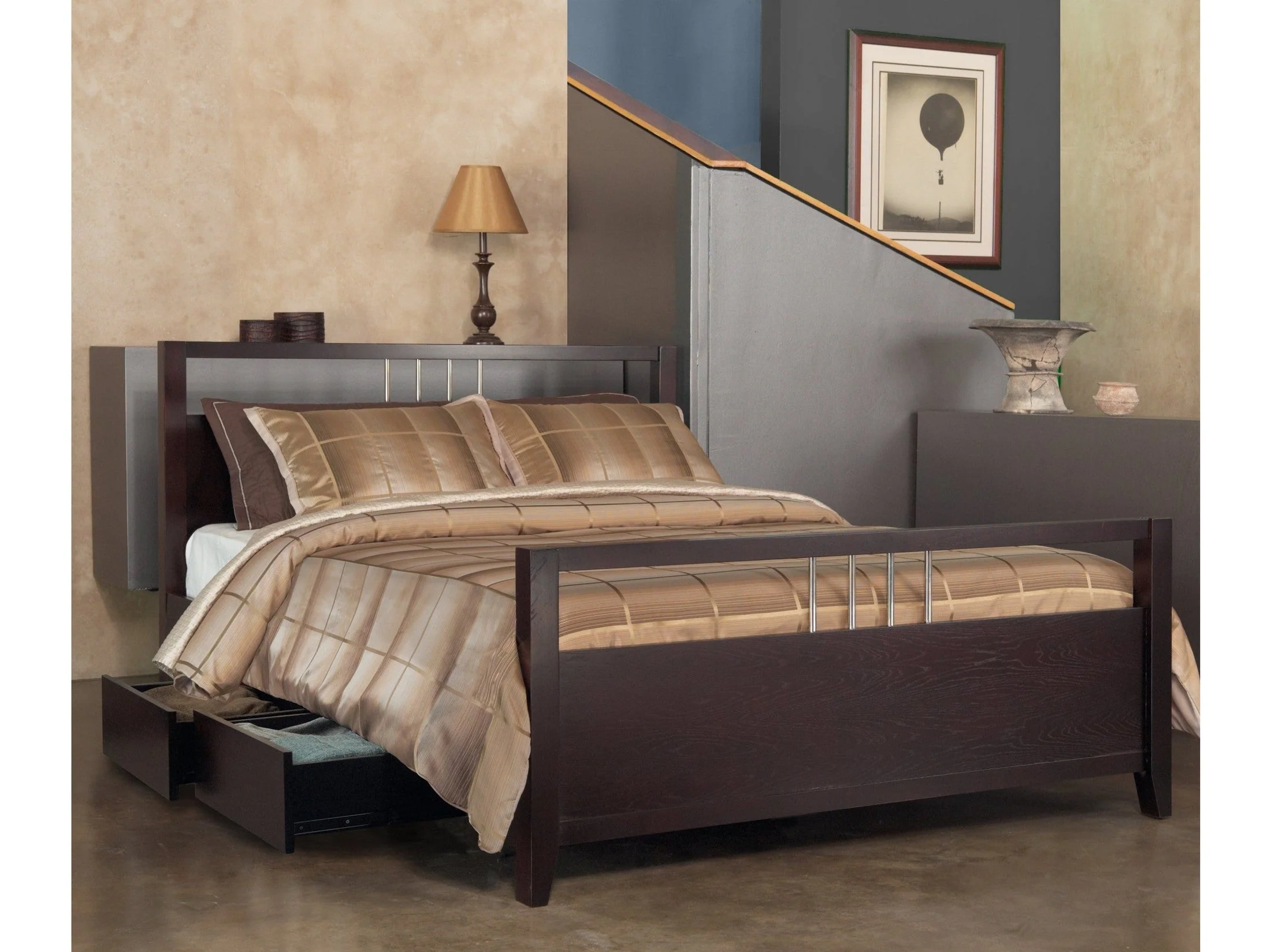 Nevis Full Platform Storage Bed in Espresso