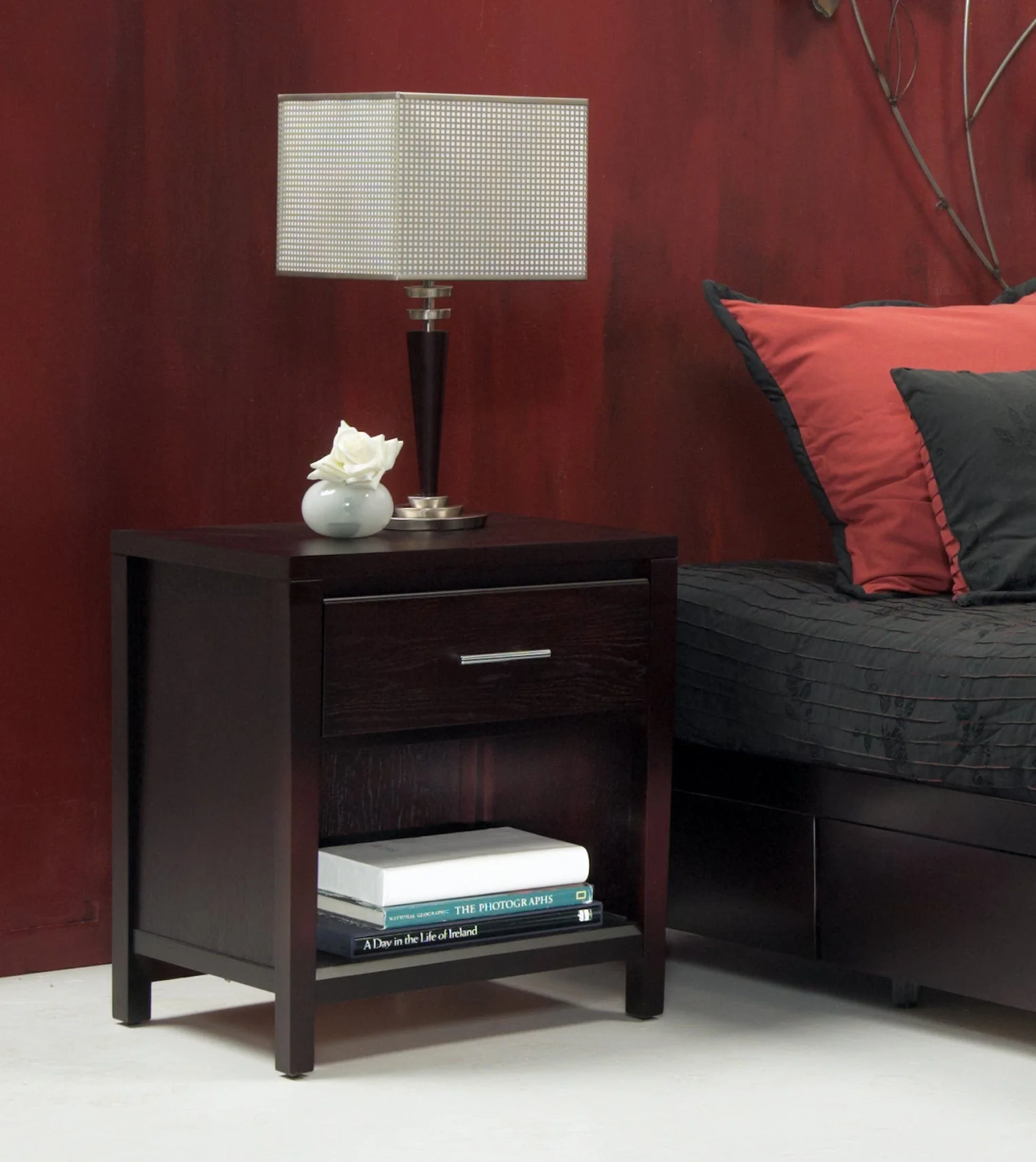 Nevis One Drawer Nightstand in Espresso - Image 12