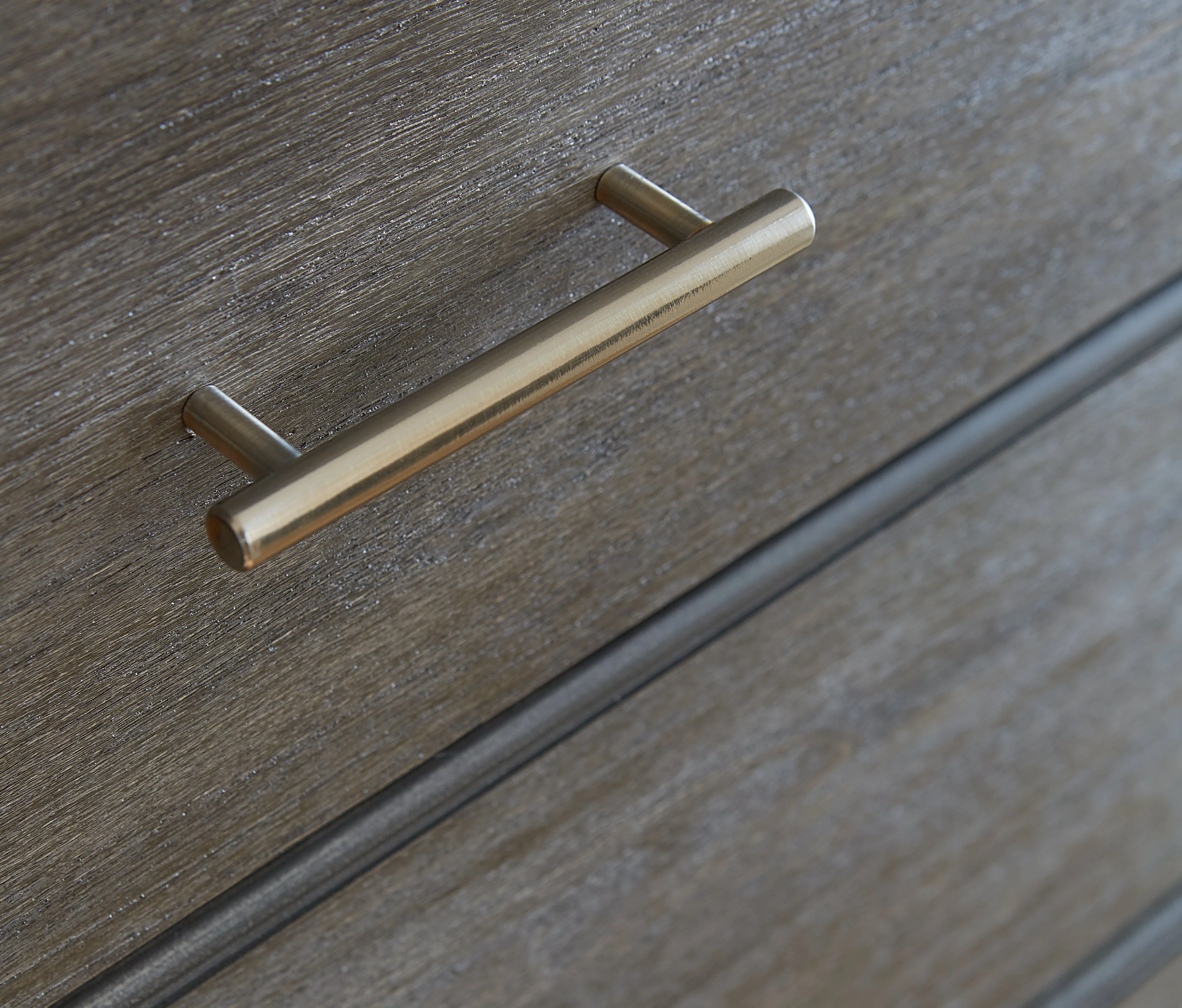 Nevis Seven Drawer Dresser in Sharkskin - Image 3