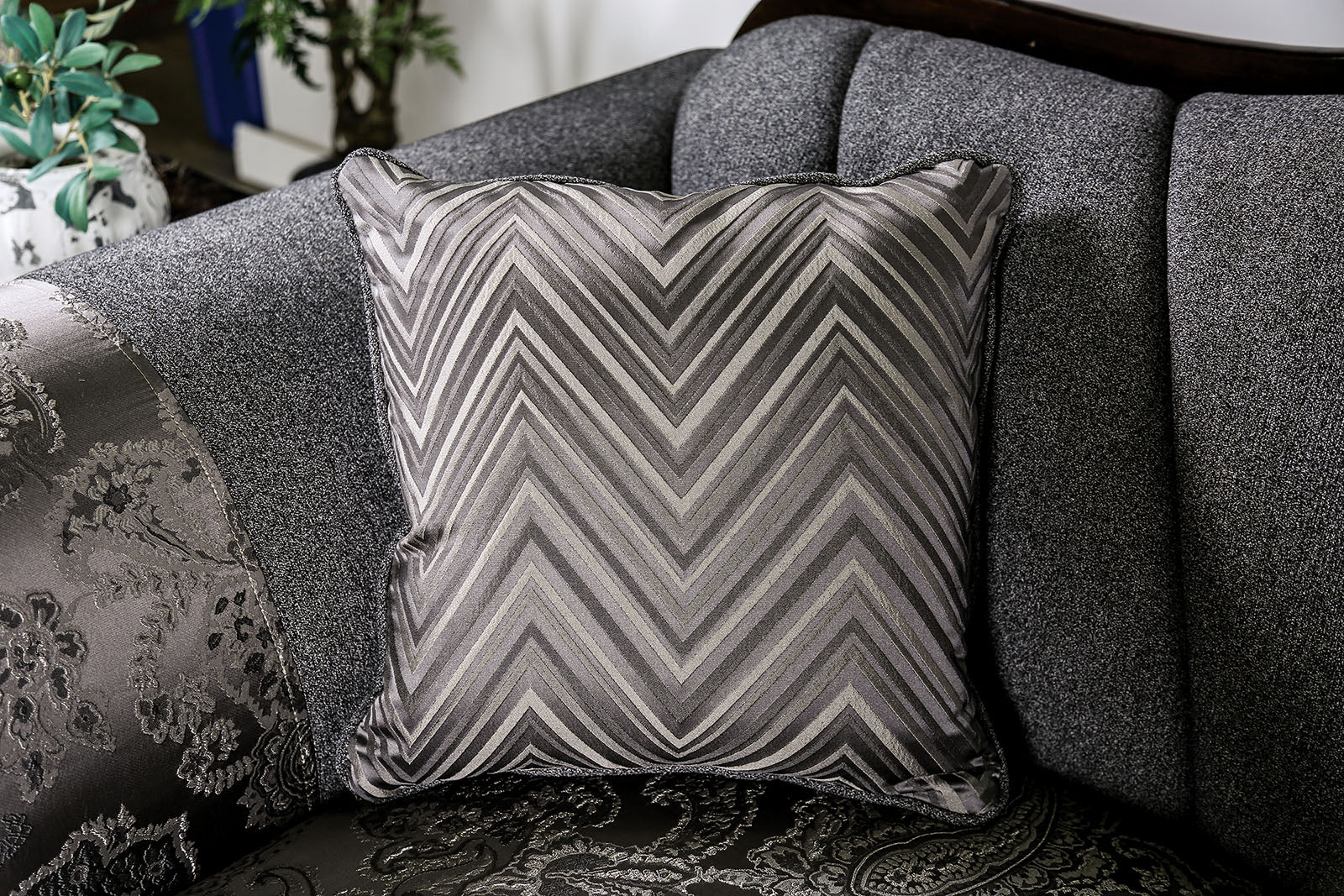 Newdale Gray Sofa & Loveseat - Image 7