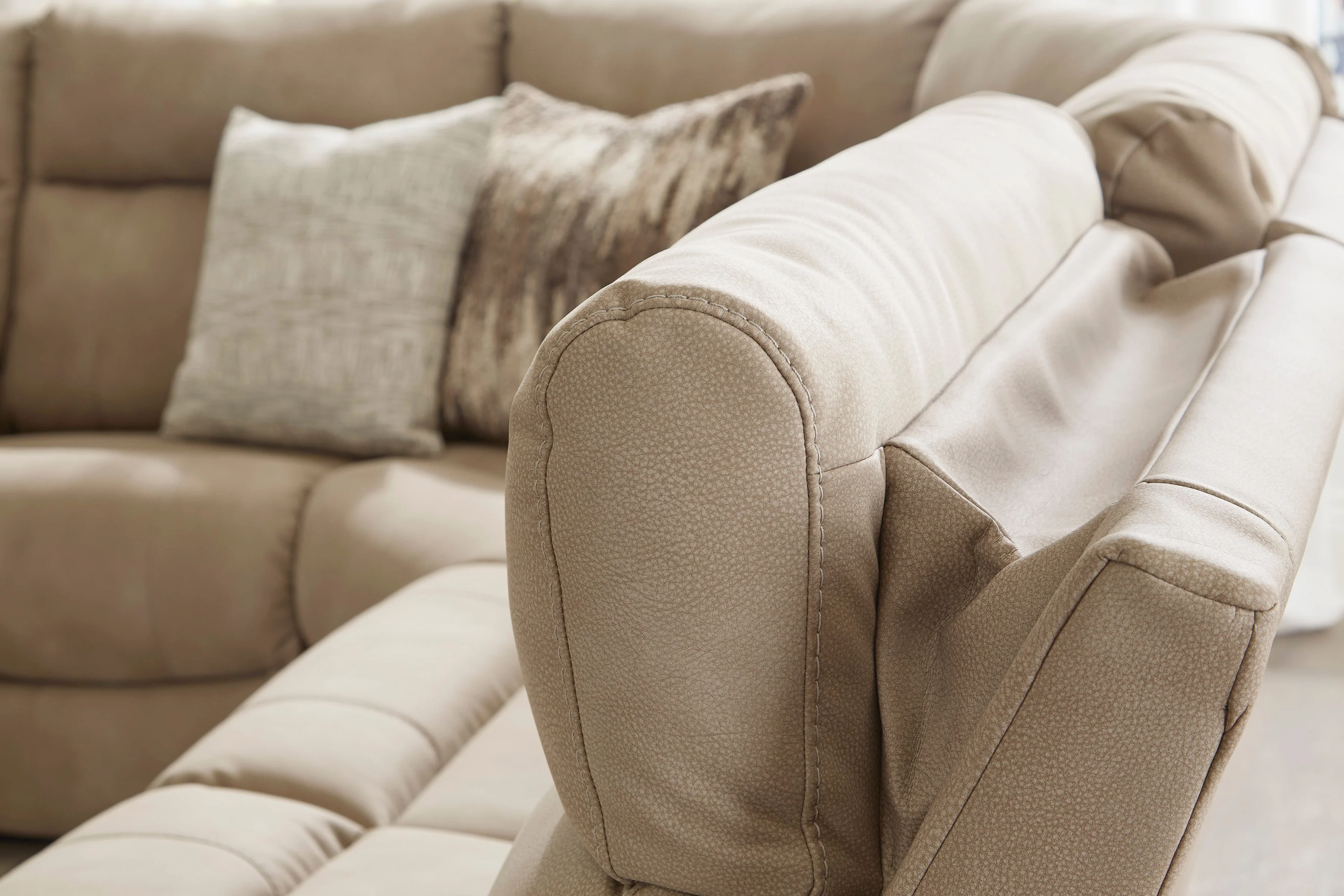 Next-Gen DuraPella Sand 4-Piece Dual Power Reclining Sectional - Image 2