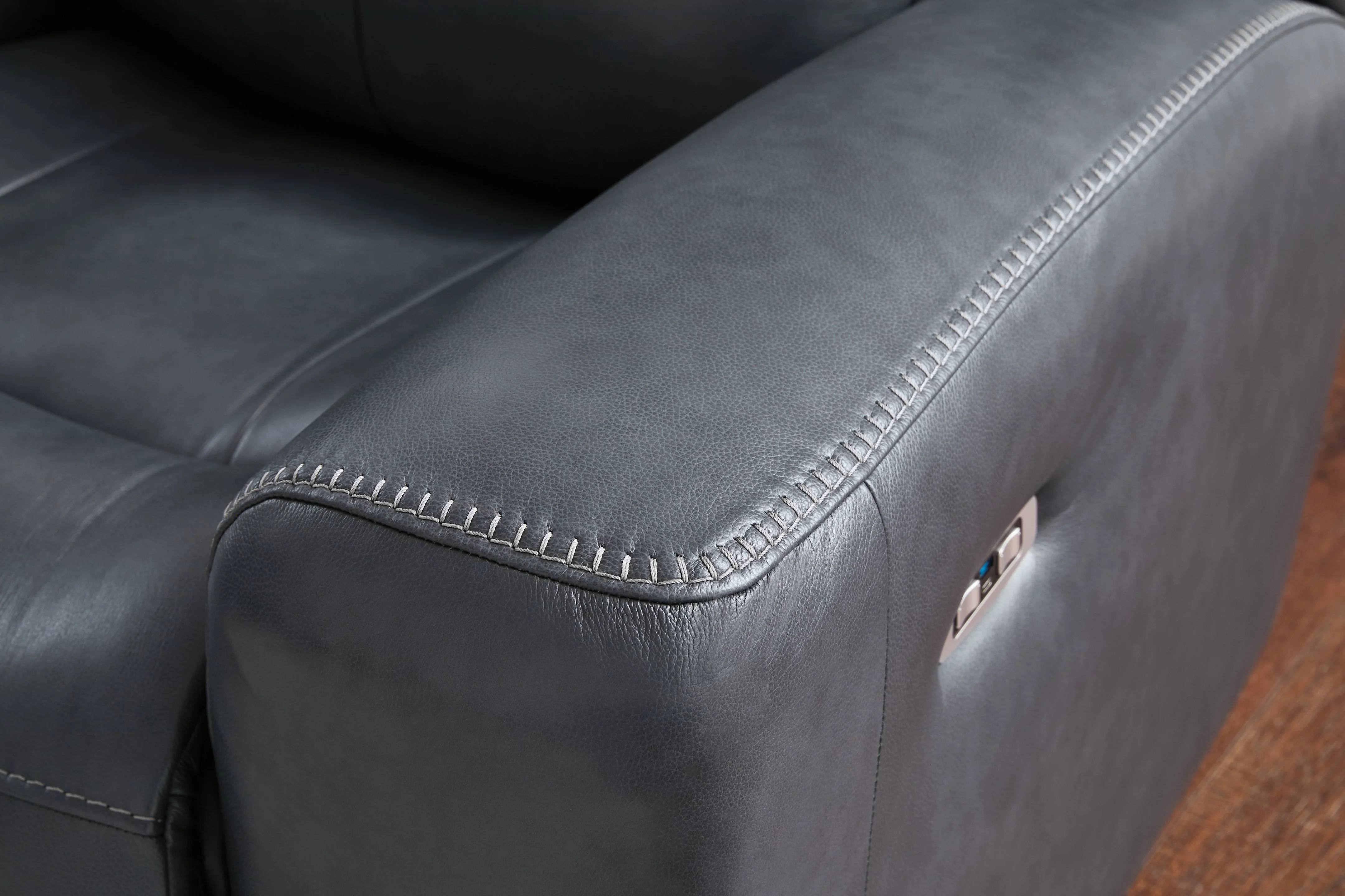 Next Move Admiral Power Reclining Sofa - Image 8