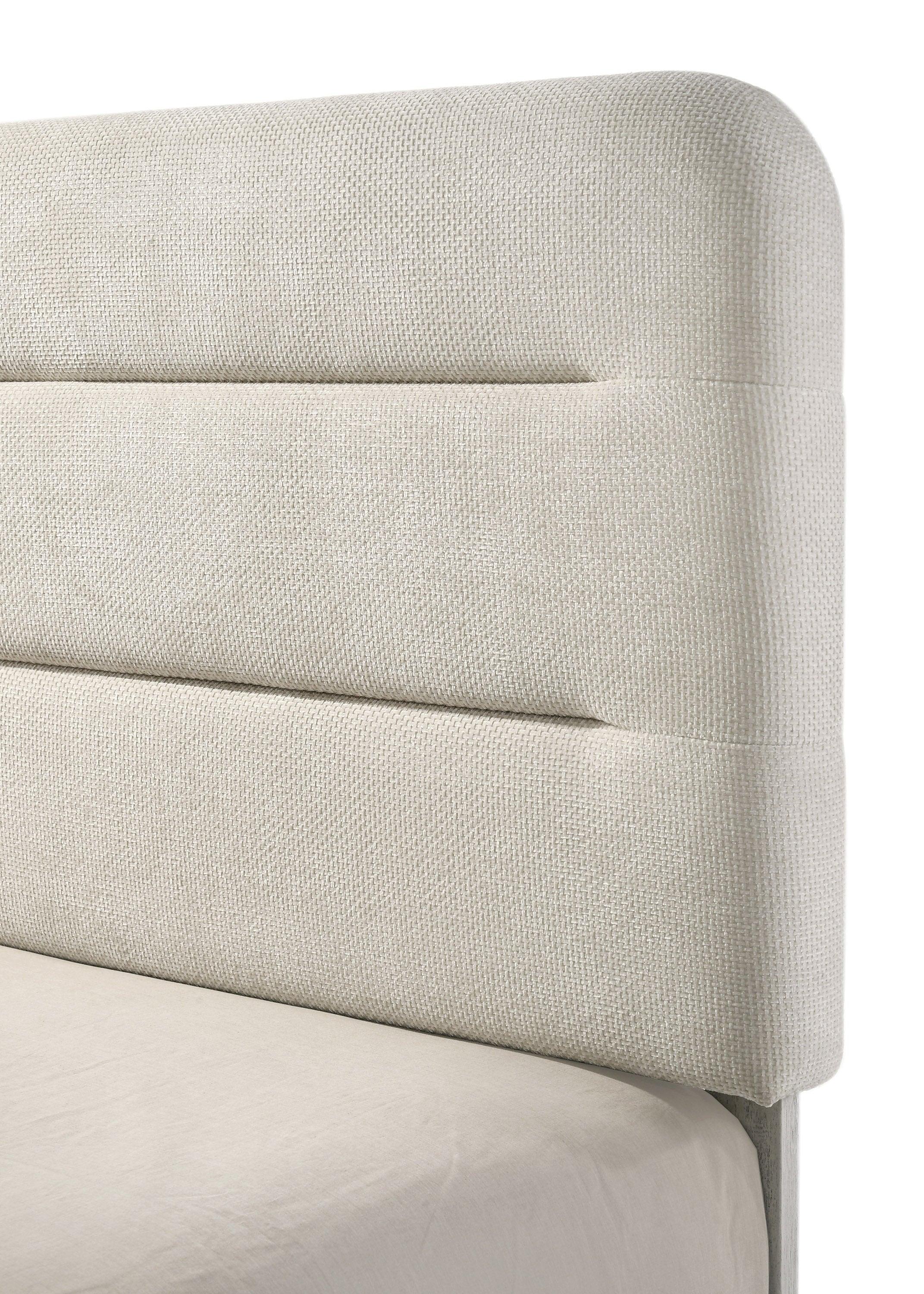 Nyomi White Upholstered Bedroom Set - Image 3