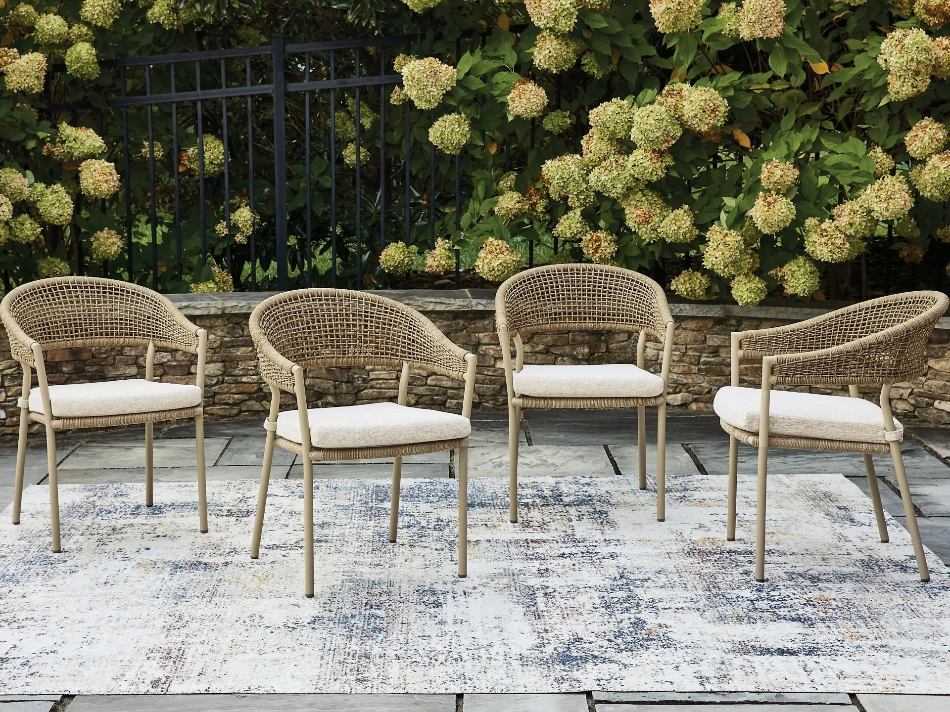Orchard Beach Beige Arm Chair With Cushion (4/CN)